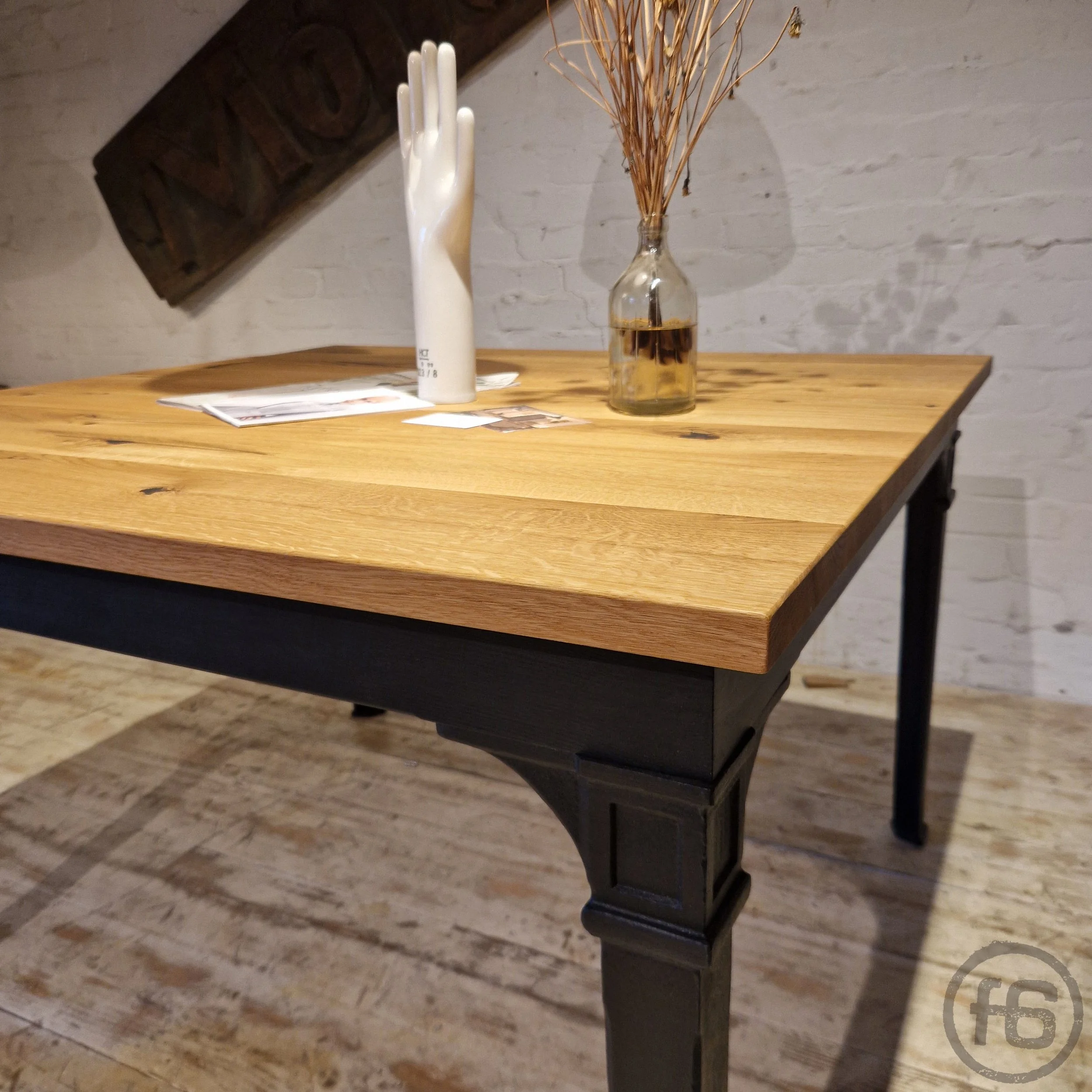 Tisch tafel gesindetisch werkbank esstisch schreibtisch unikat vintage industrialtable industriestil Gusseisen antik Antiquitäten Konferenztisch bank sitzbank