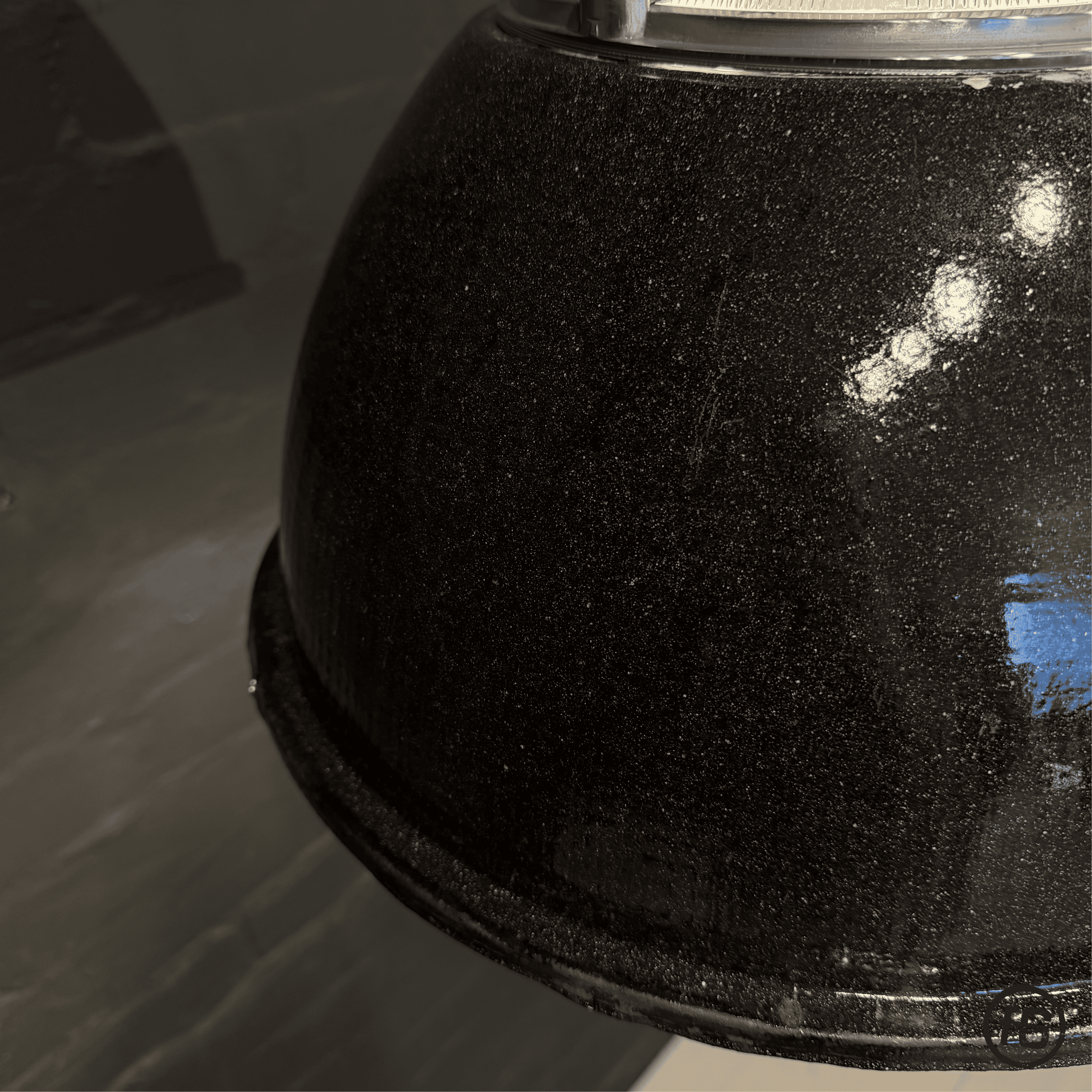 „ALMA" Industrie Leuchte, Lampe, Poliert Schwarz, flat six ahrensburg 8.png