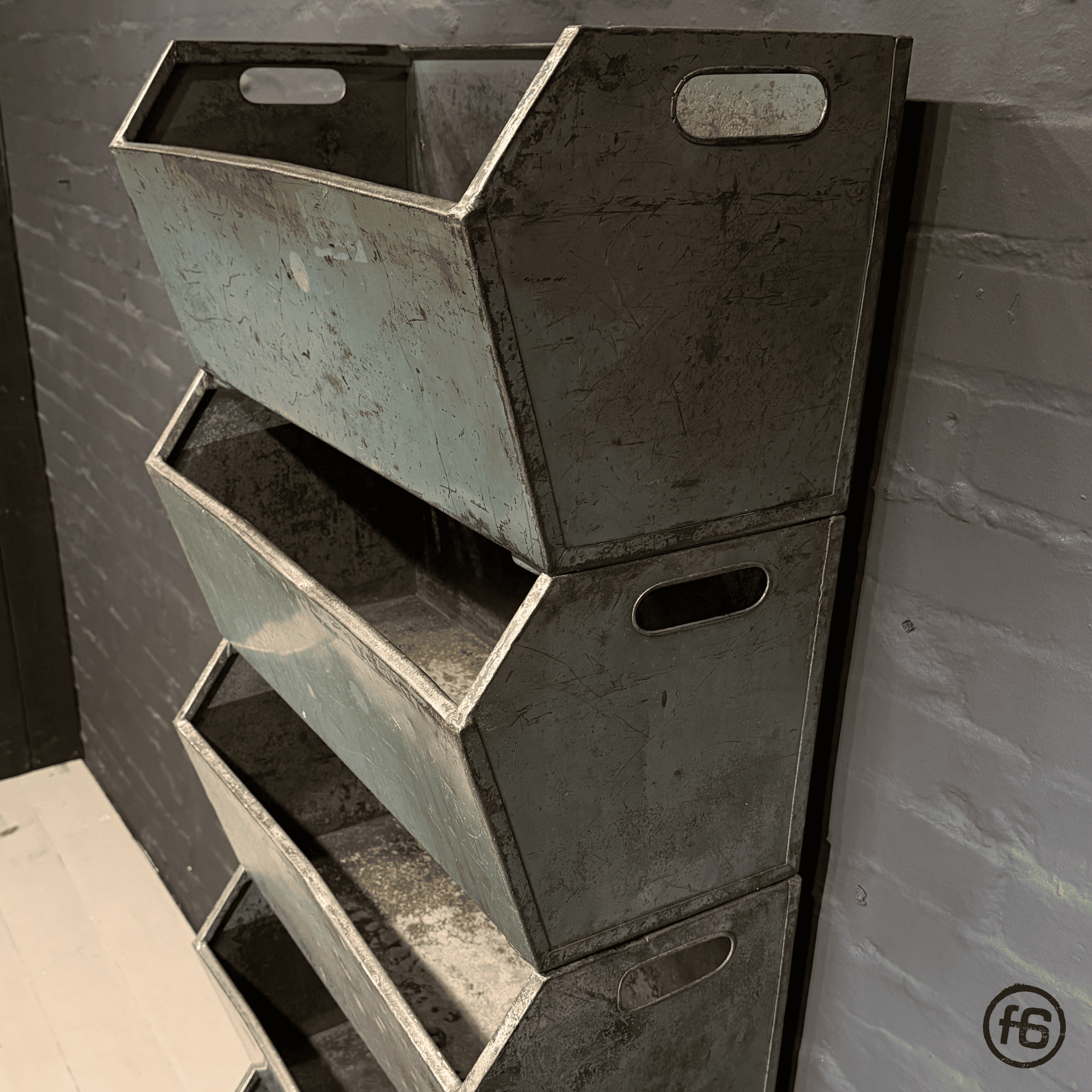 Rowac Stapelkiste Kiste Regal 5.png