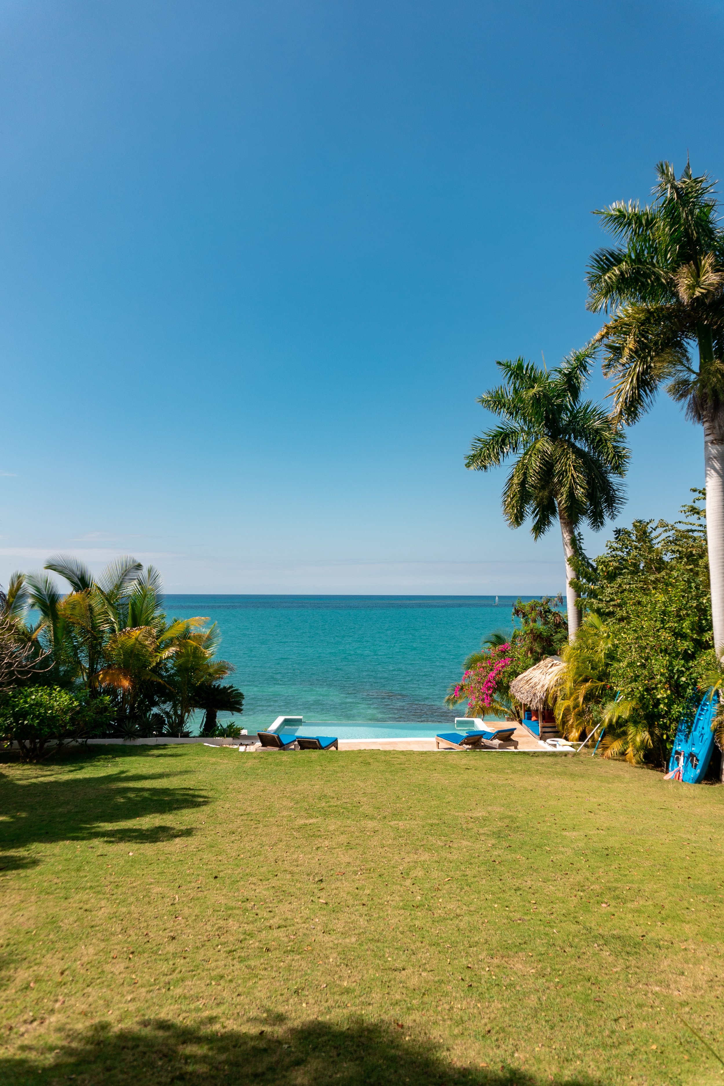 ocean view suite Jamaica luxury villa islands vacation Caribbean Sea lodging hotel
