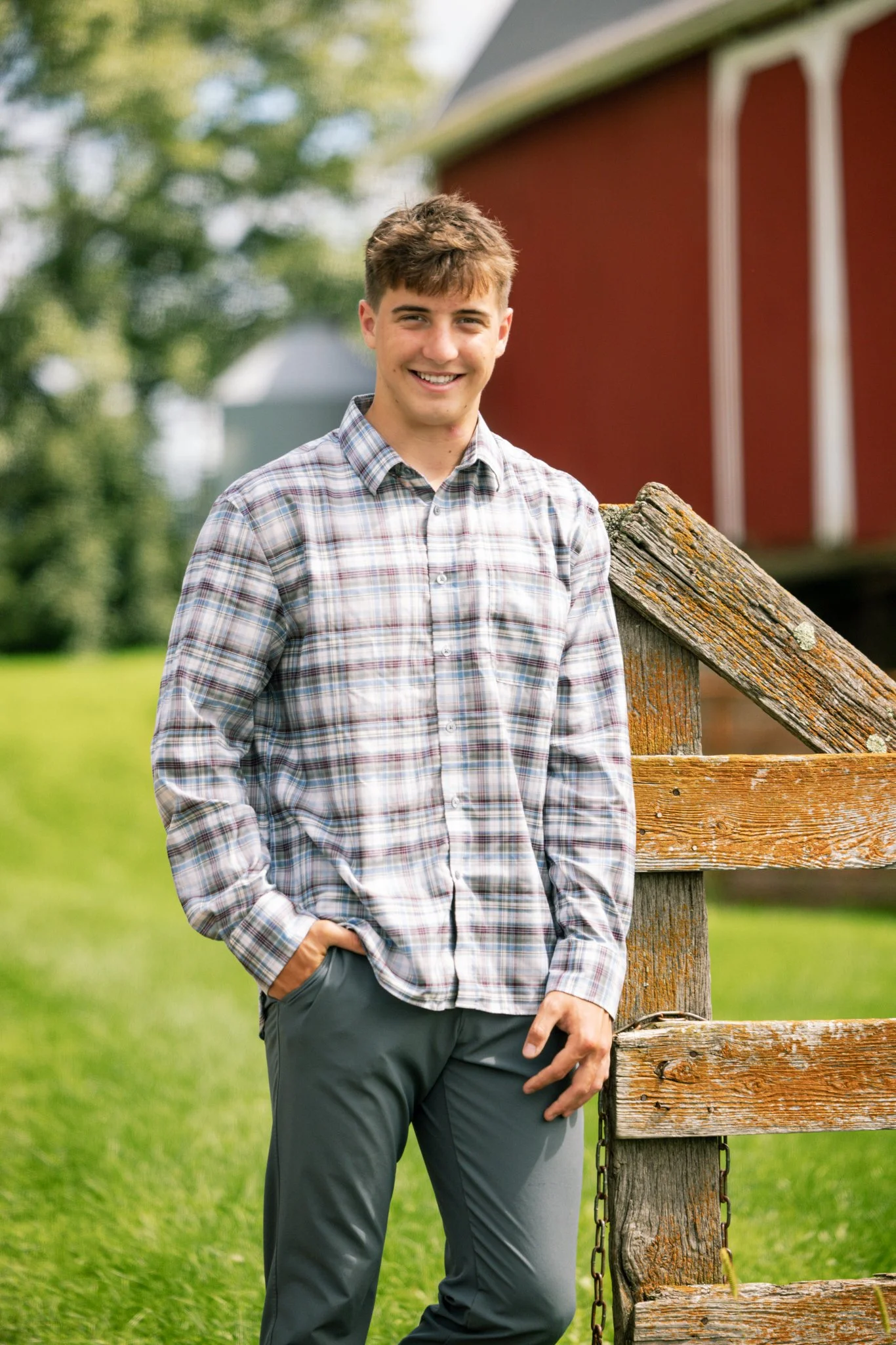 Portrait-Senior-Photographer-Eau-Claire-Wisconsin-8.jpg