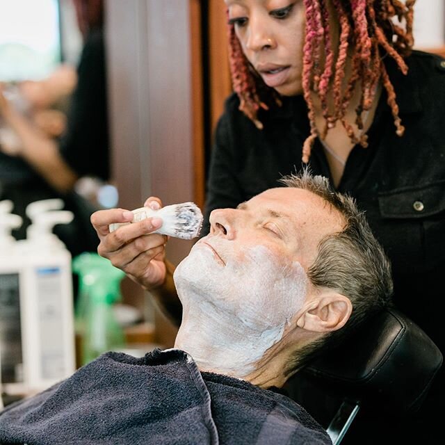 Who doesn&rsquo;t need some relaxation right about now? Come take a break from social distancing with us, but if you&rsquo;re feeling under the weather please stay home! ⠀
.⠀
.⠀
.⠀
.⠀
⠀
#frankssaloncharleston #frankssalon #barber #charlestonbarbers #