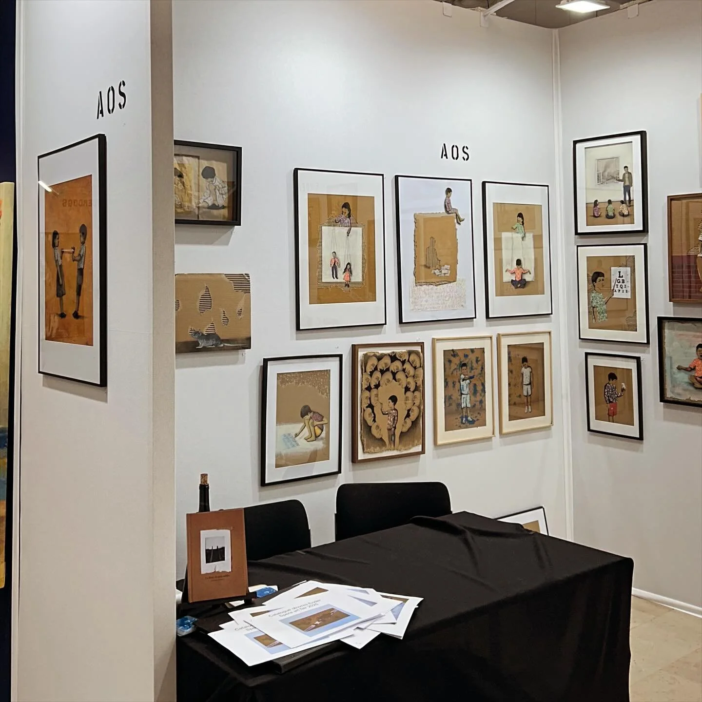 SPERA art fair du 2 au 5 octobre. 
Nous sommes là avec AOS qui est venu spécialement du Portugal. On vous attend nombreux, on est là jusqu’à demain 18 heures @aos.art @ender.artiste @speraartfair