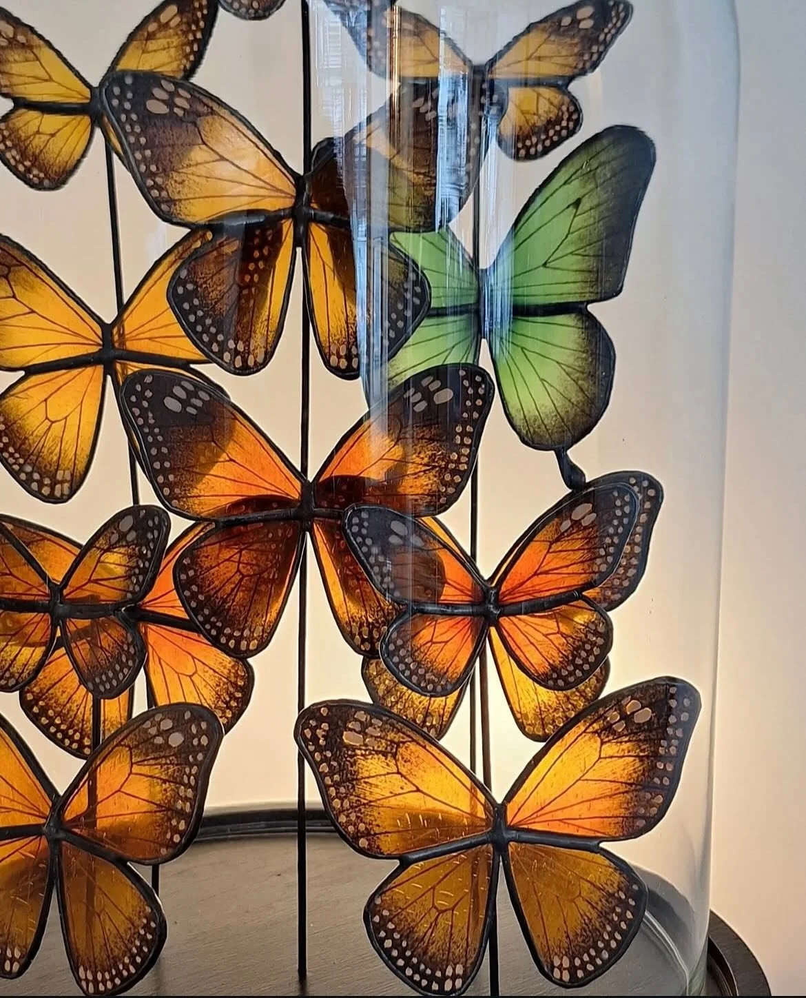 Aujourd&rsquo;hui, nous faisons un focus sur une artiste magnifique que nous avons d&eacute;couvert &agrave; la galerie et qui nous propose quelques pi&egrave;ces &agrave; d&eacute;couvrir et &agrave; acqu&eacute;rir!
Je voulais laisse lire quelques 