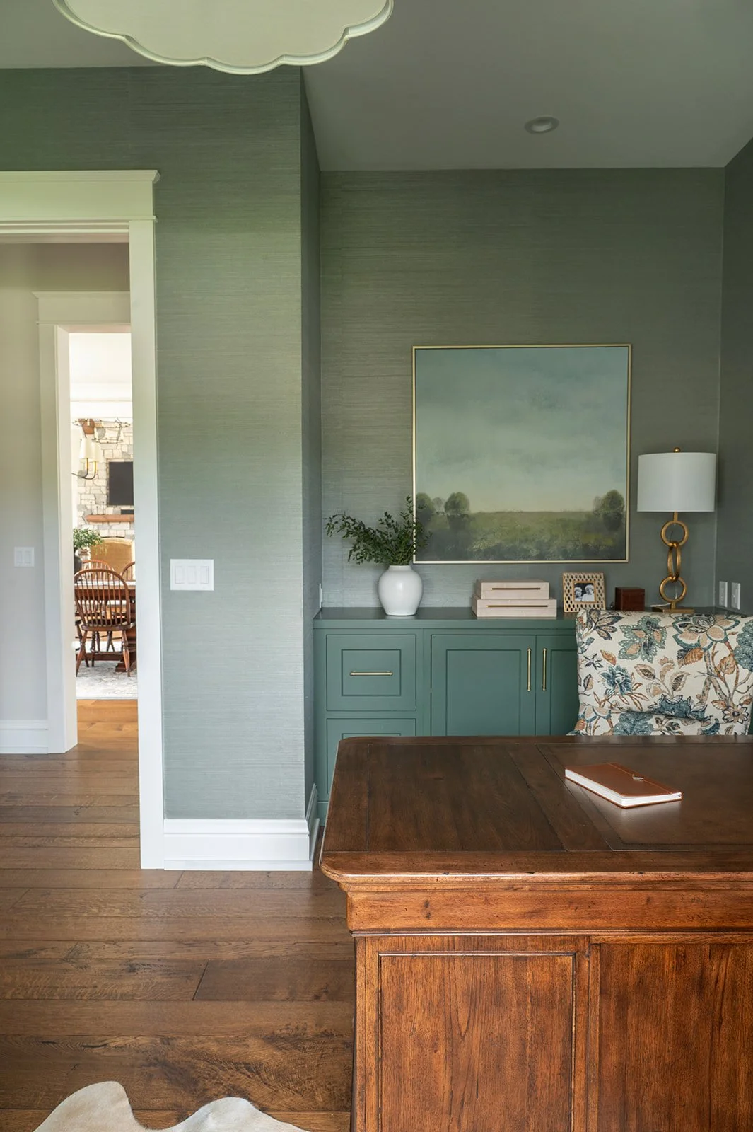 71INTERIOR BLOOMS GRANDVILLE MI HOME MAY 2025.jpg