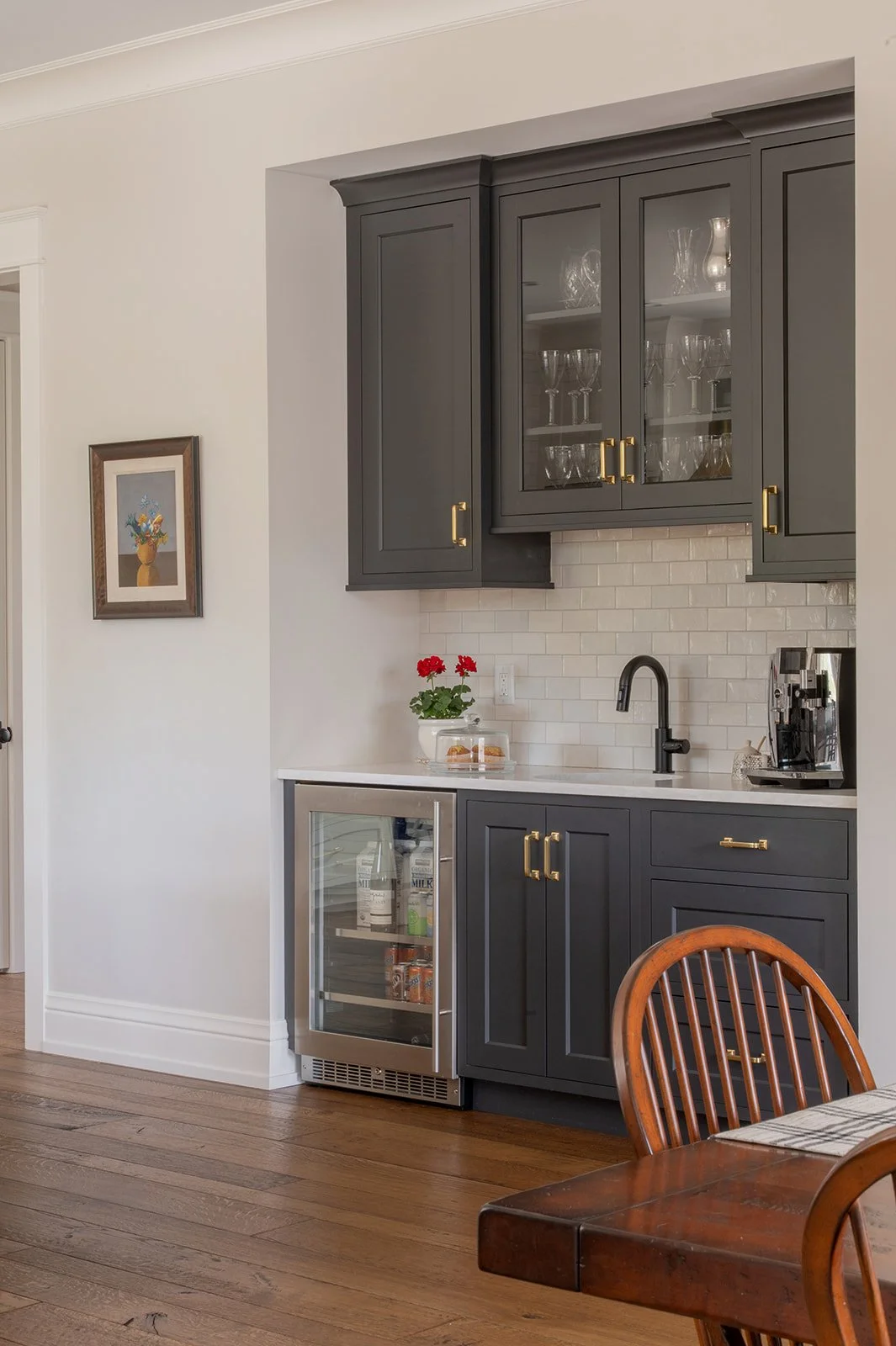 56INTERIOR BLOOMS GRANDVILLE MI HOME MAY 2025.jpg