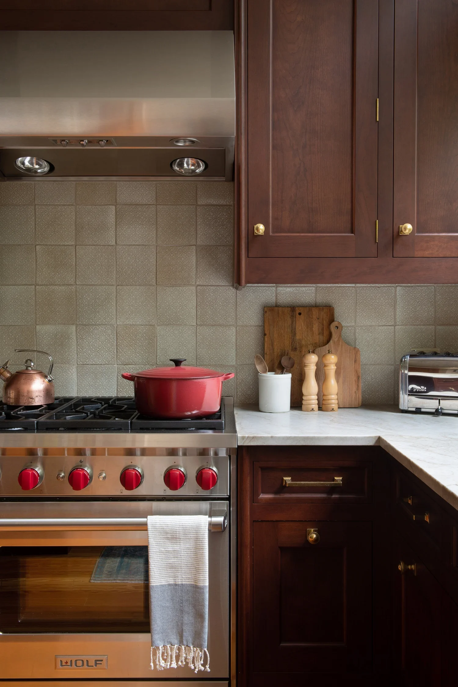 00013INTERIOR+BLOOMS_2020.webp
