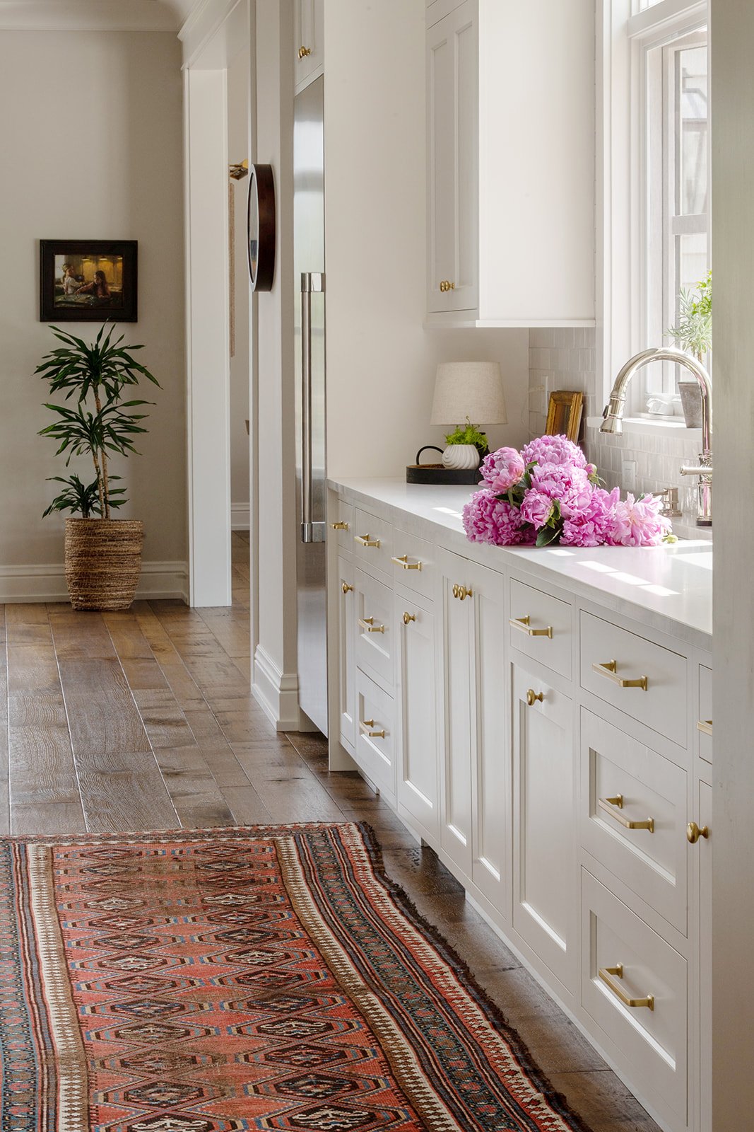 61INTERIOR BLOOMS GRANDVILLE MI HOME MAY 2025.jpg