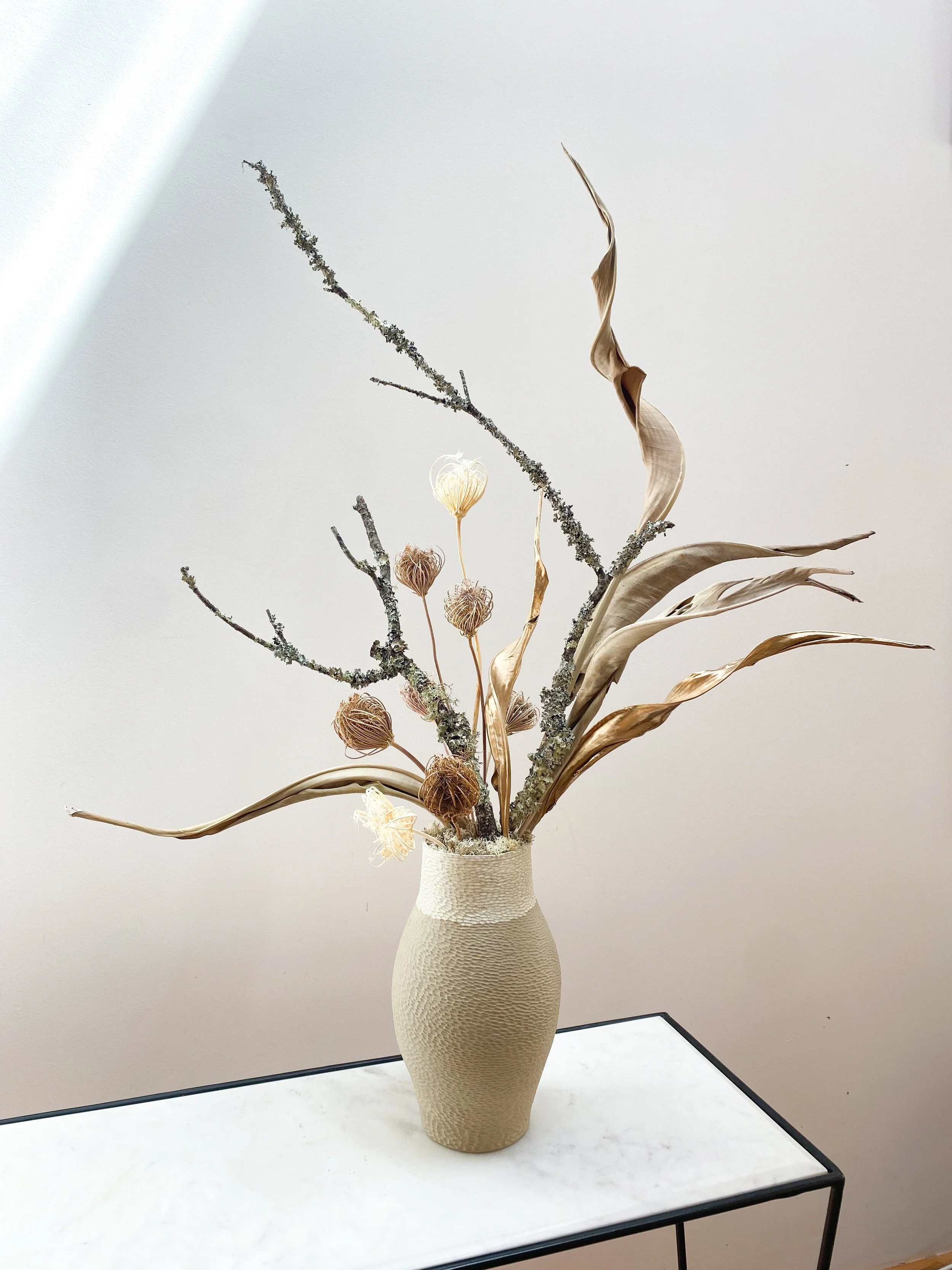 Large Dry Flower Arrangement