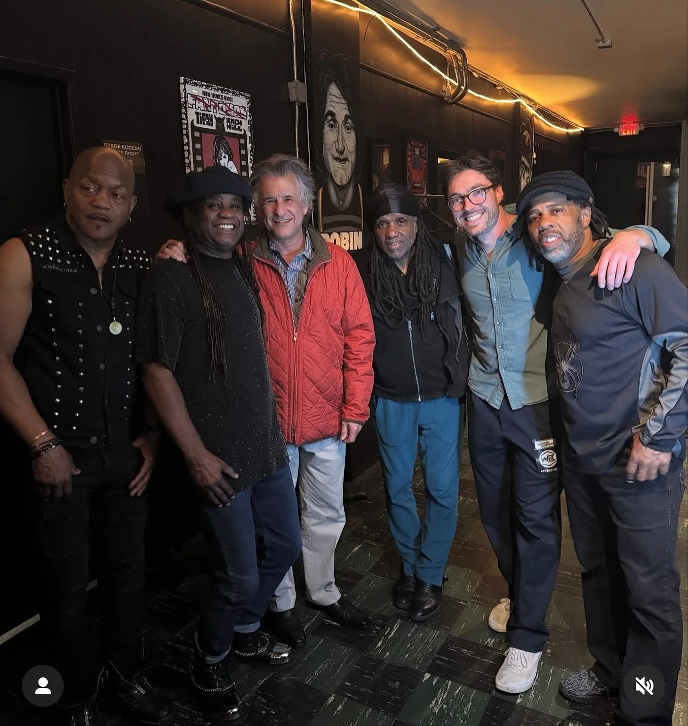 Backstage after a superlative show by @thewootenbrothersofficial @victorwooten and @joe_dart at the @greatamericanmusichall