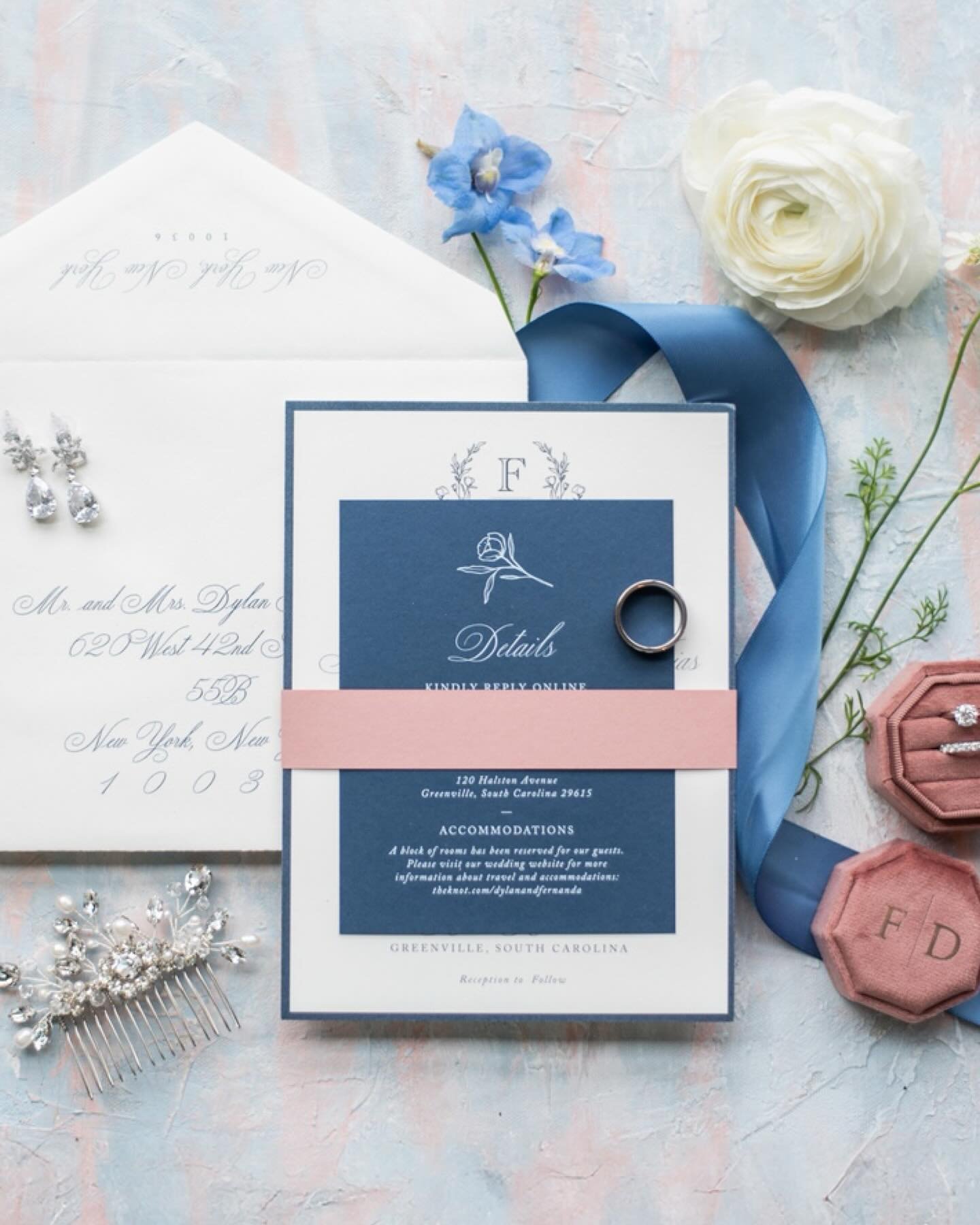 Here for all the little details you need! From save the dates, to the perfect dance floor touch, we can help you with it all so you can focus on actually *enjoying* planning your dream event! 

Planner: @kelizabethcoevents 
Photographer: @rainsfordph