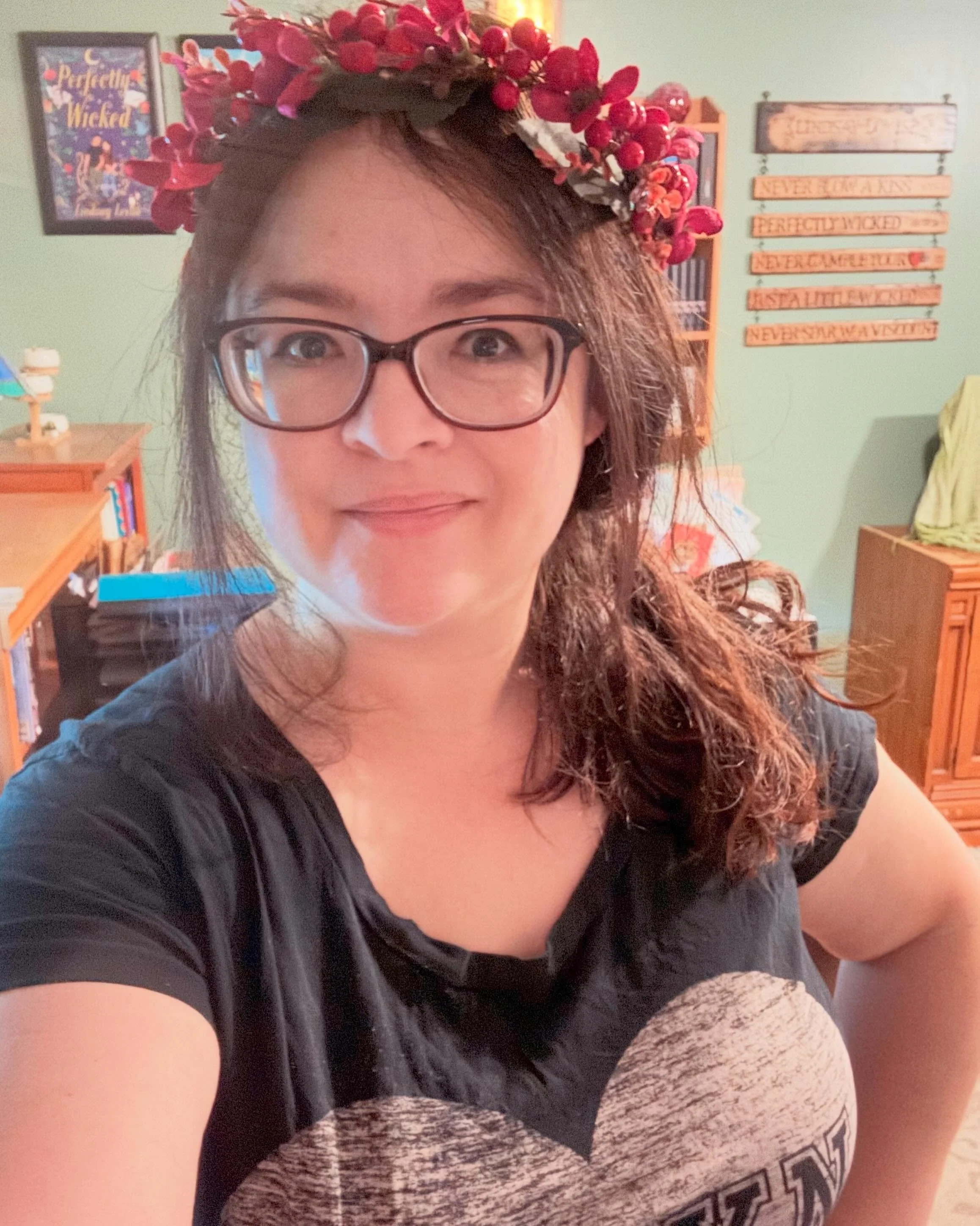FINALLY I have a place to wear my flower crowns.  Shire at the Grove Renaissance Faire is this Saturday in Poughkeepsie! I&rsquo;ll be signing/selling some of my books, and there&rsquo;s a ton of other stuff going on if you want to stop in. I&rsquo;m
