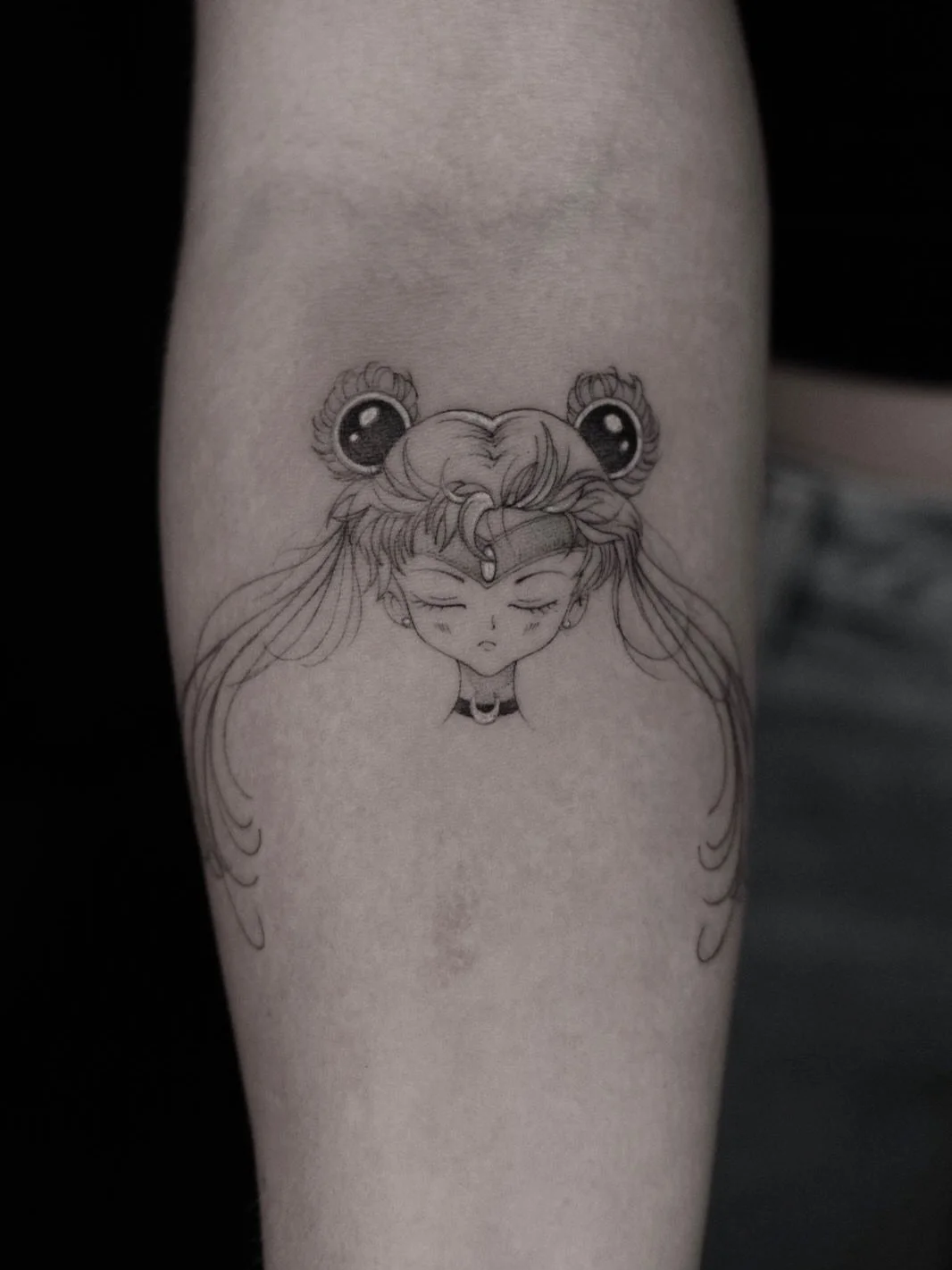 &bdquo;Sailor moon - transformation&ldquo; thank you for your trust! 
Book your project and ask for more designs. 
.
www.danuvue.com 
.
#sailormoon #fineline