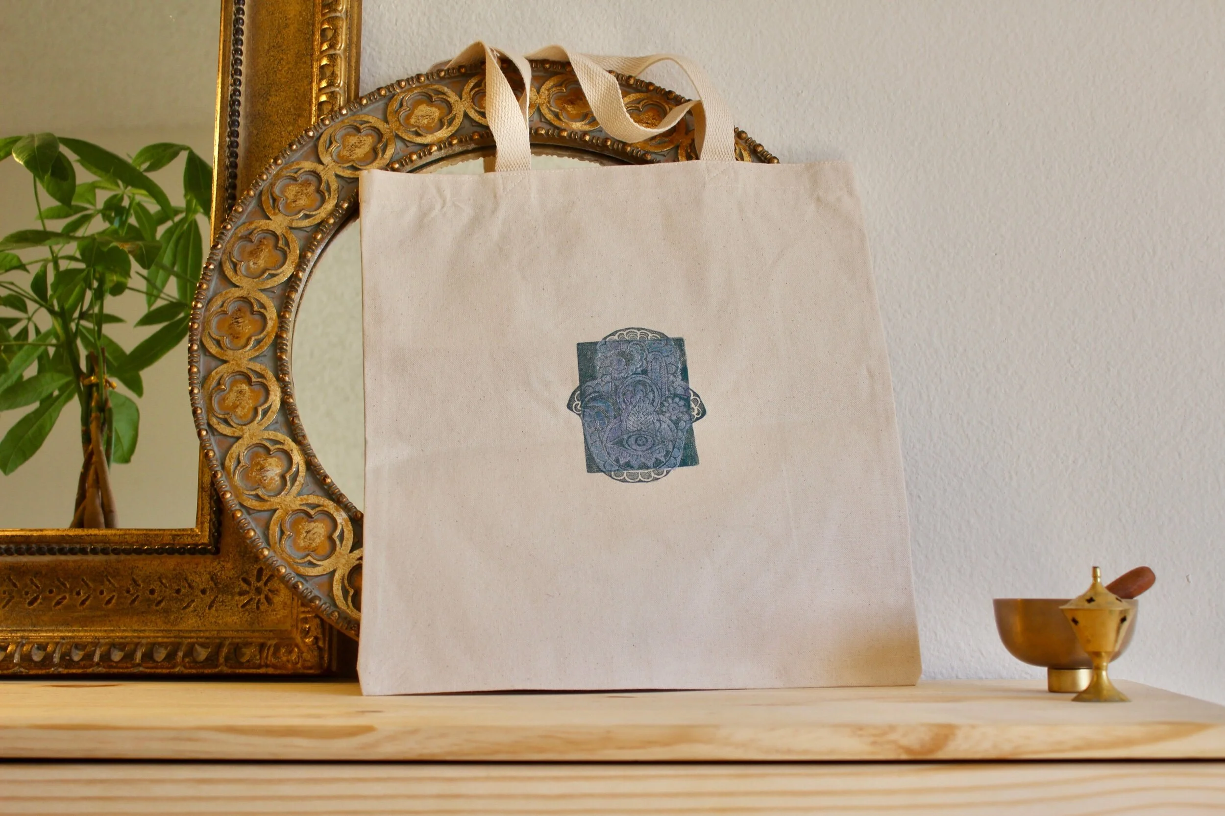 FECDF5A6-0C5E-416B-827B-EFE57C7206A8