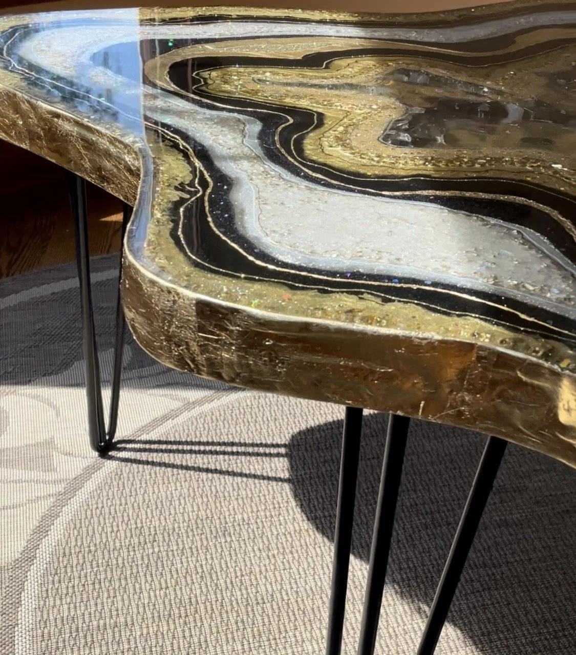 3D Crystal Geode Table