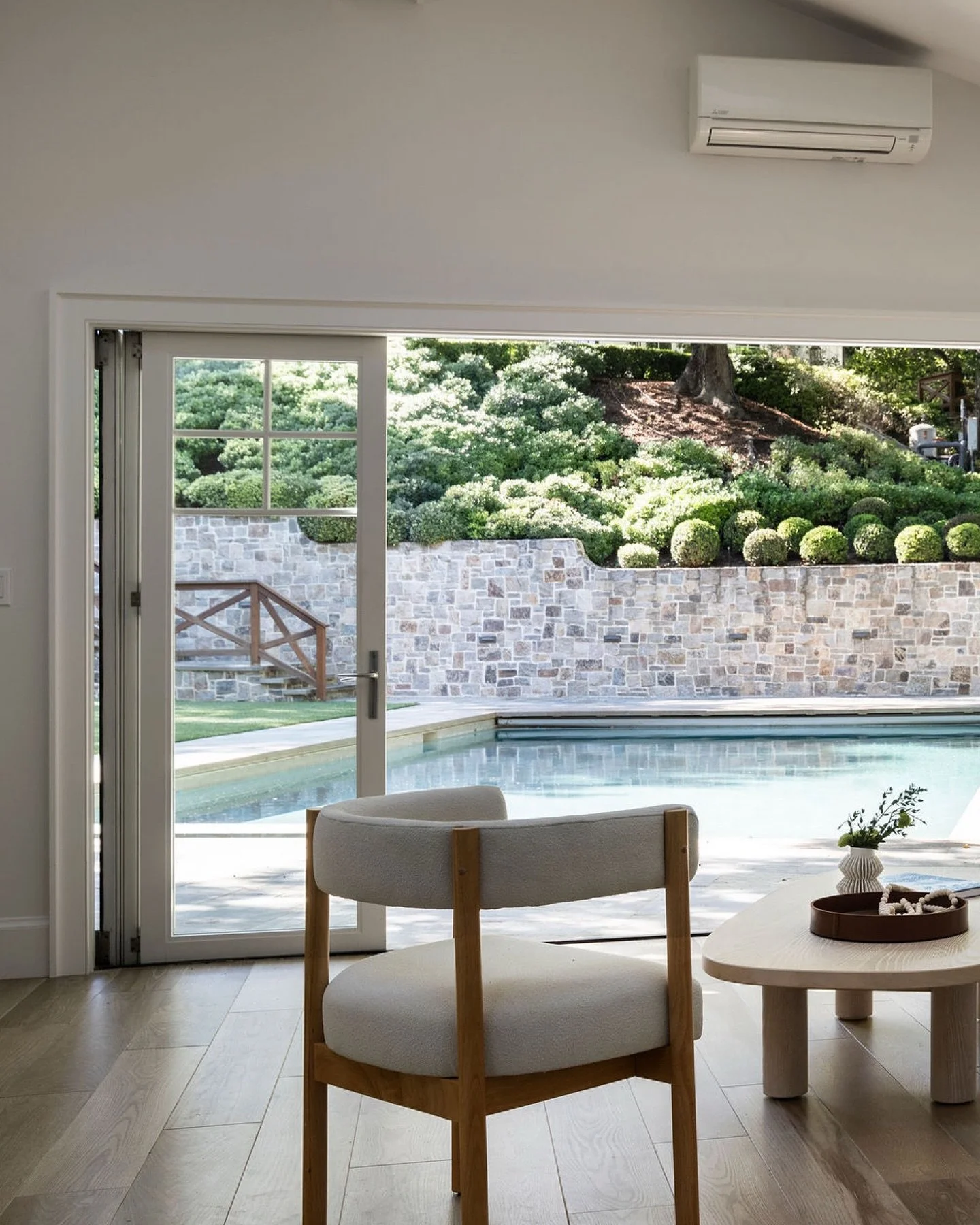 The pool house extends the lifestyle of Lower Mandeville, offering a flexible retreat just steps from the water.

Listed by @livingwestrealestate
Photos by @caterphotography
Styled By @mauricegadsoninteriors