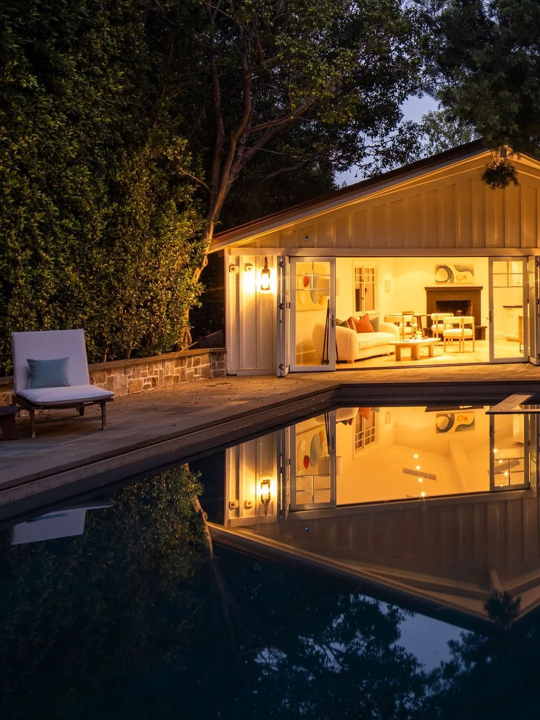 A perfect Sunday night wind down at Lower Mandeville. 

If you missed today&rsquo;s open, we&rsquo;ll be showing again Tuesday from 11&ndash;2pm. Hope to see you there!