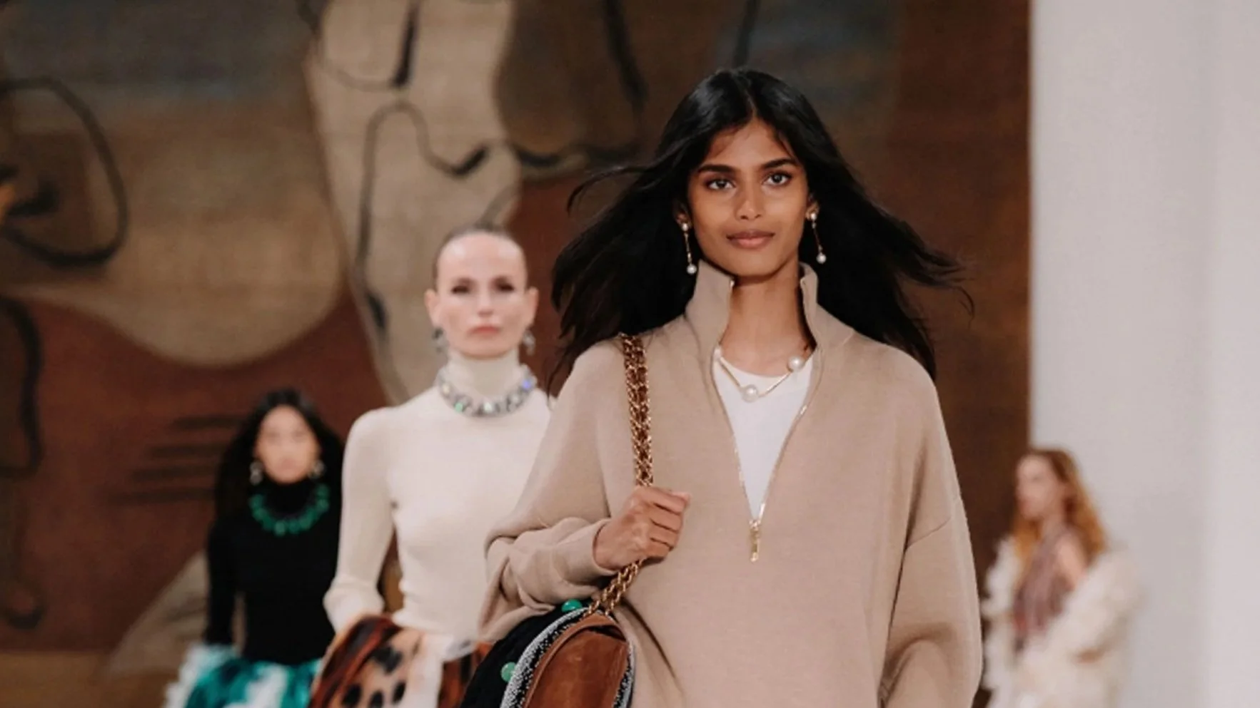 CHANEL Métiers d’art 2026 Show in Seoul — CHANEL Shows