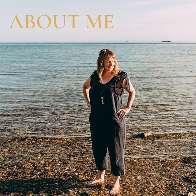 Um, my bad! I haven&rsquo;t introduced myself on here!

Hi there! I&rsquo;m Donna and I help mid-career professionals like you listen to and understand that voice in your heart/head/gut.

Here&rsquo;s a few fun/interesting/weird things about me... 🌊