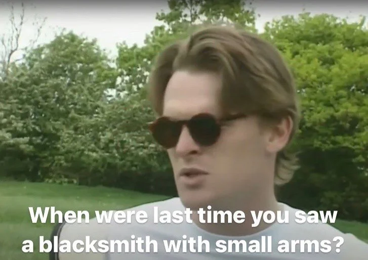 When were last time you saw a blacksmith with small arms?
#emmerdale
[ID Archie is standing in a field wearing round sunglasses and a white t-shirt. He also has brown hair that kinda looks like it was curtains but it’s grown out a bit. I knew