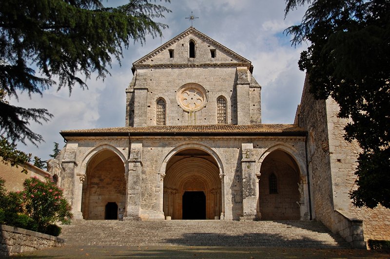 Abbazia di Casamari media.jpg