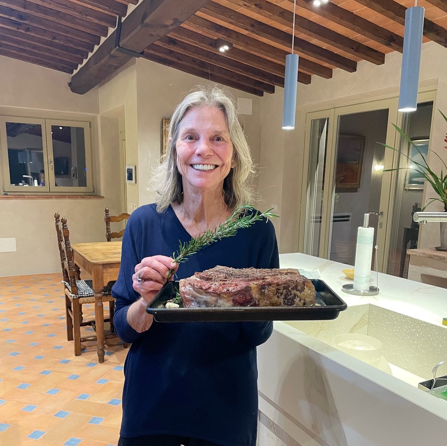 One of the joys of my life! Cooking for the ones I love. #cookwithjoy #cookingislove #cookwithlove 
+
✨I&rsquo;m Sally Uhlmann. ✨ My passion for cooking led me to publish a memoir-style cookbook, &ldquo;Just Cook with Sally.&rdquo; I balance my time 