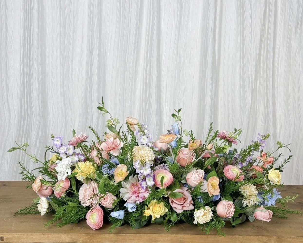 Wildflower table flower garland (3)