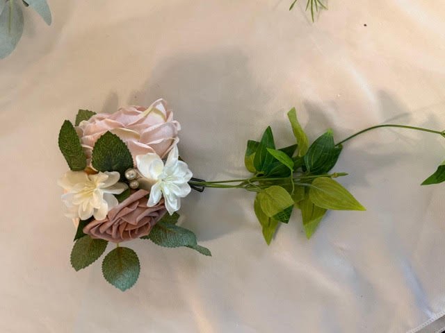 Small fill in Flowers Dusty Rose indoor use only