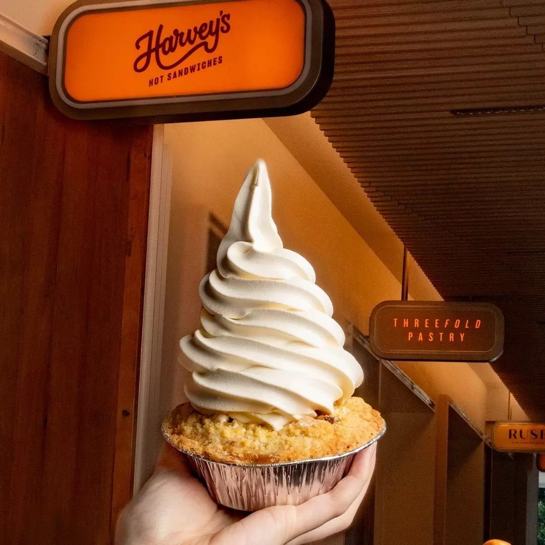 National Apple Pie Day, 13th of May!

Collaboration is happening with Threefold Pastry Apple Crumble Pie x Harvey's Hot Sandwiches signature Soft Serve!

Get your Threefold Apple Pie and head to Harvey's for the Soft Serve topping!

Available on May 
