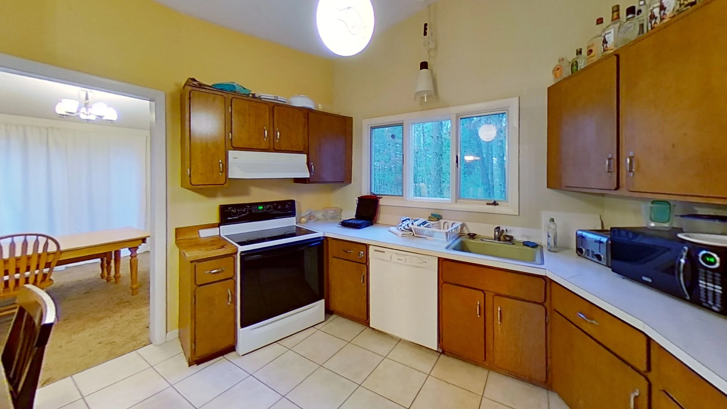 72 Stony Hill Rd, Amherst