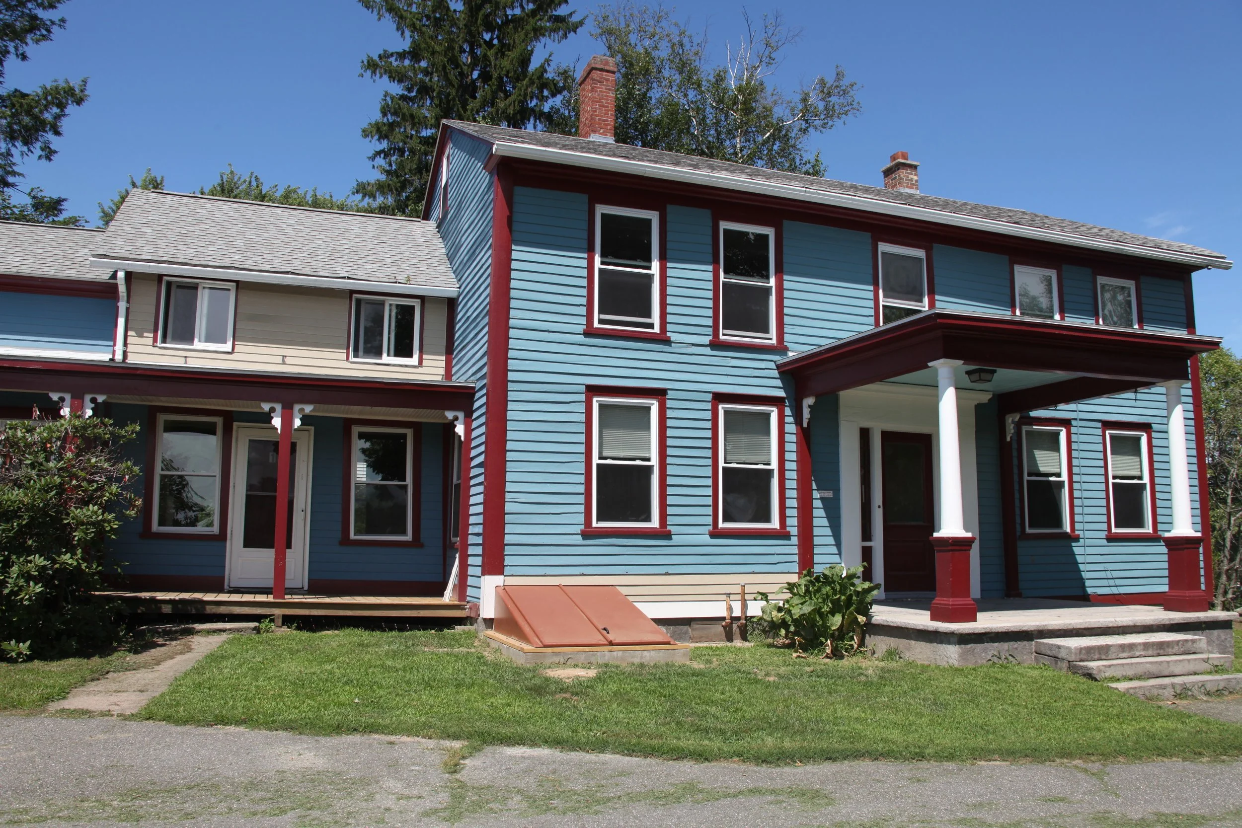 106 North Maple St #1, Hadley