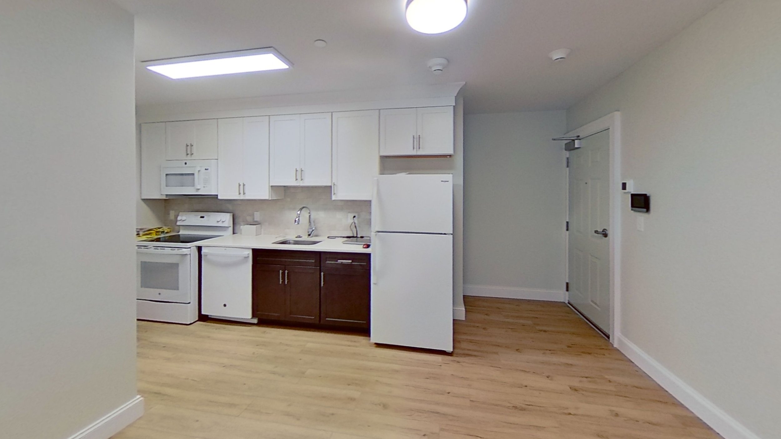 t3idBDBP6RW-Kitchen.jpg