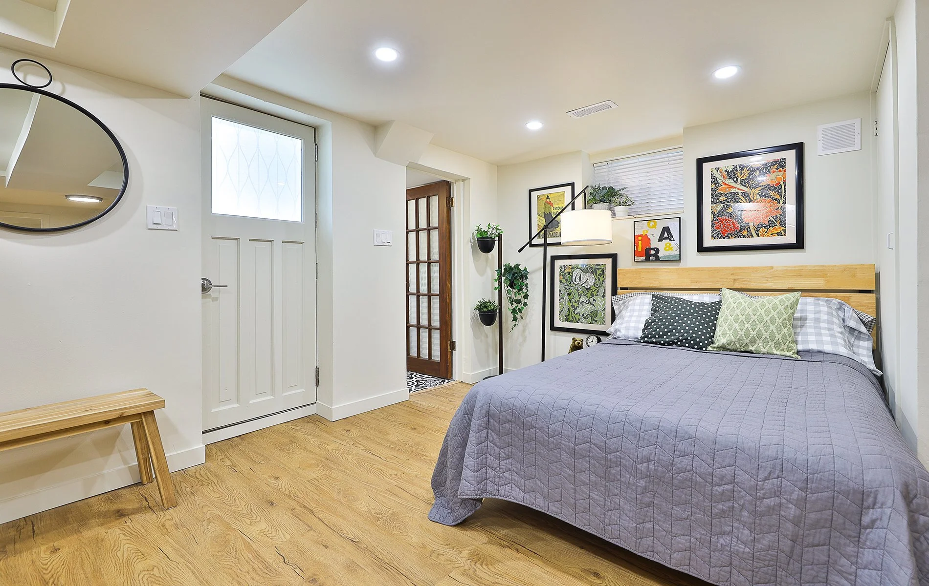 69 Ascot Ave-49.jpeg