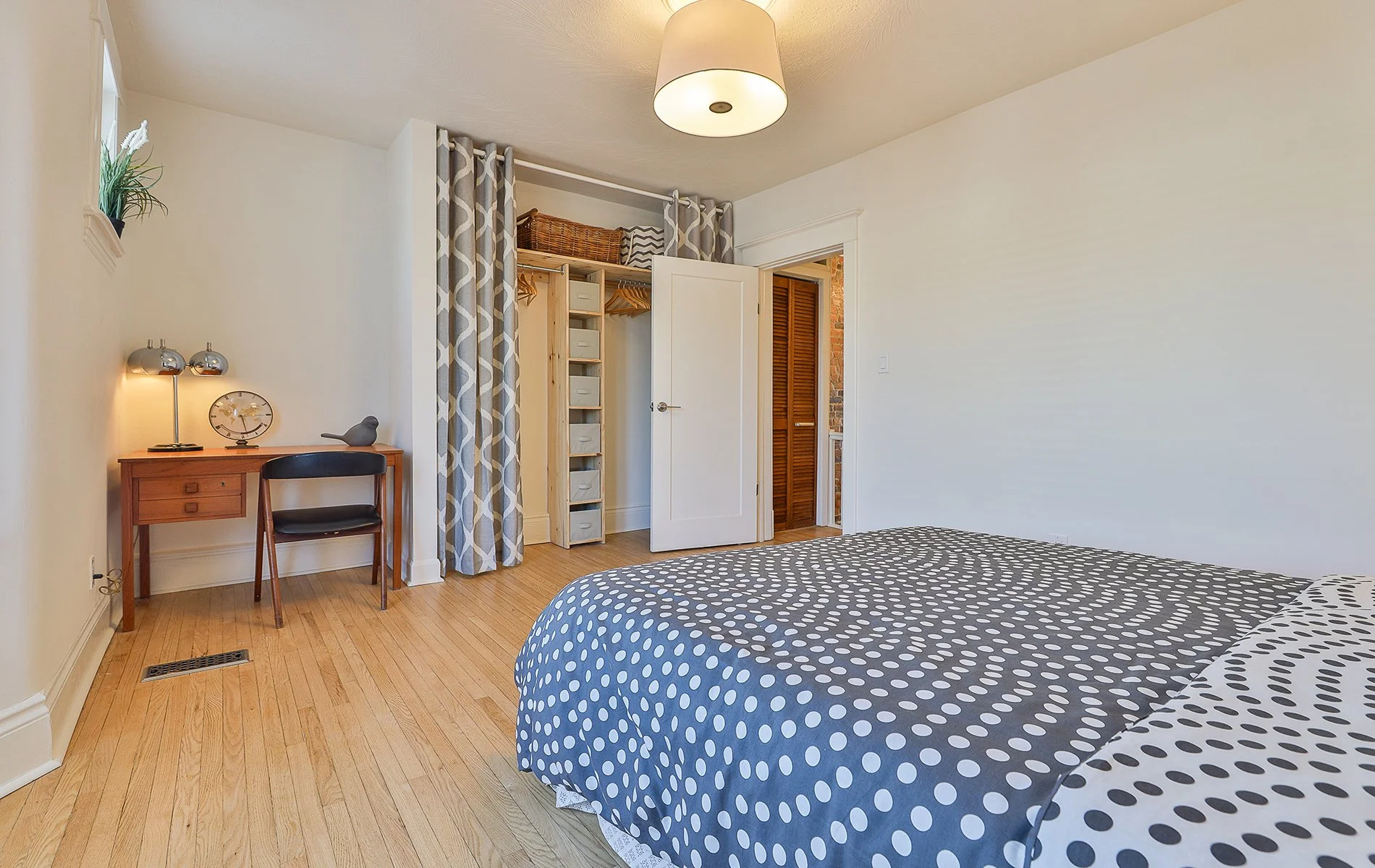 69 Ascot Ave-37.jpeg