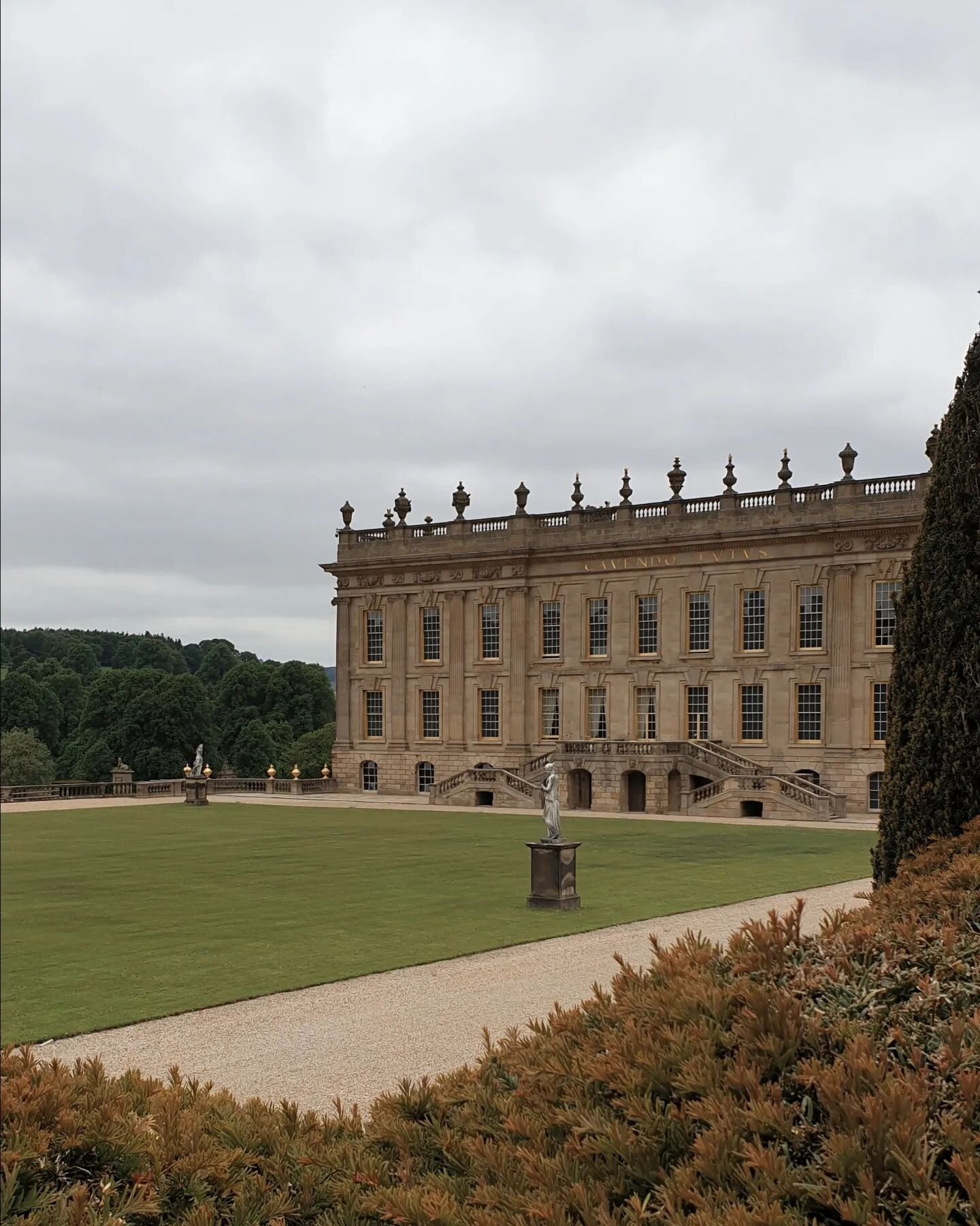 Chatsworth House (aka Pemberley) gets its own post because it was utterly insane

1. Side view of Chatsworth House 
2. Looking down on the entrance hall used by visitors 
3. One of the rooms on the tour (I was a bit overwhelmed by the sheer scale of 