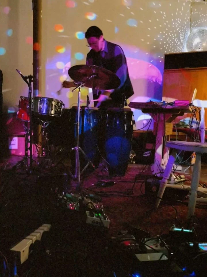 Felt great to hang at @totalrefreshmentcentre once again .. beautiful sounds tonight courtesy of @buttersscup @bookerstardrum and @gregoryuhlmann ✨