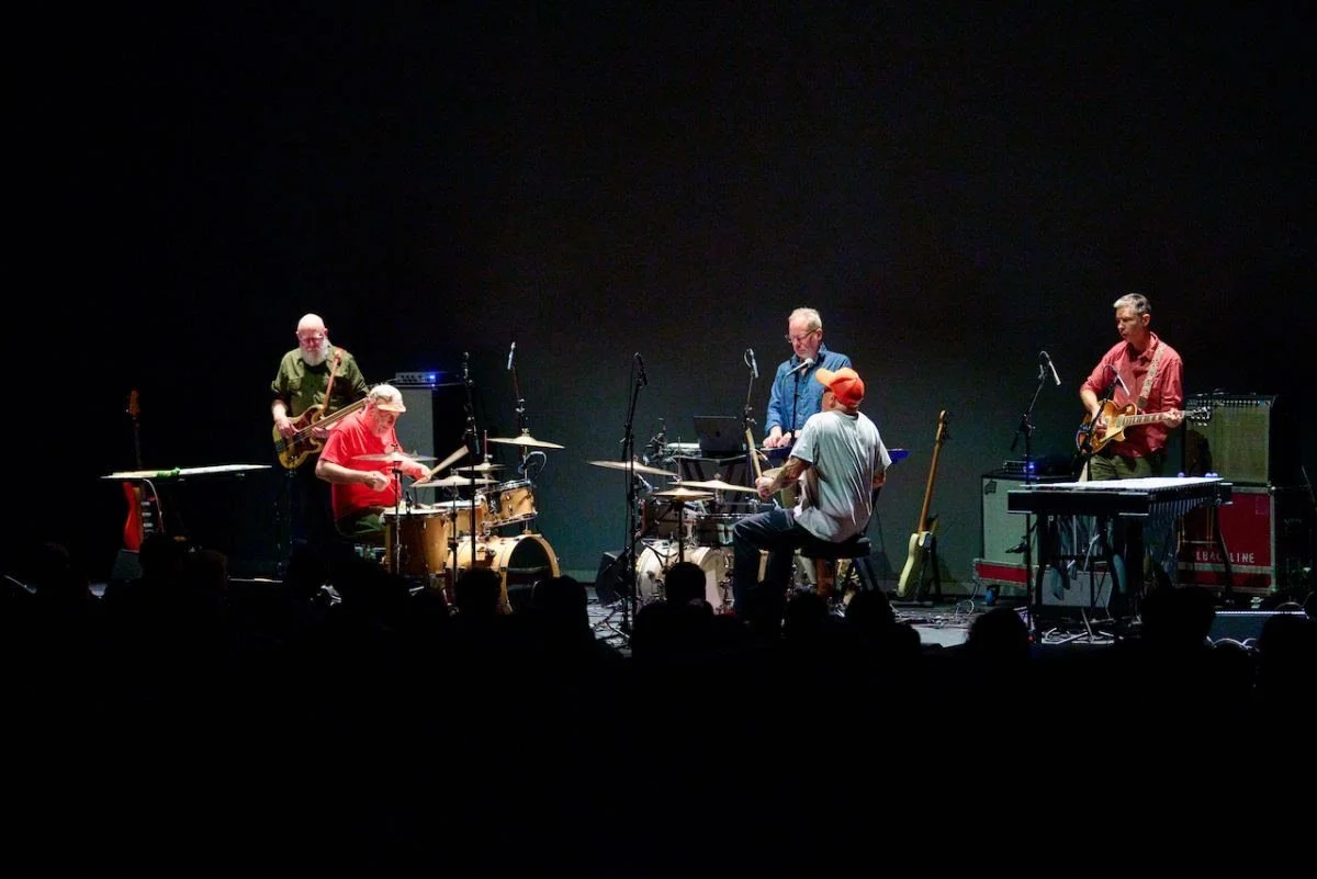 TORTOISE remixed by electronic music pioneer CARL STONE // the band's EU TOUR starts October 31