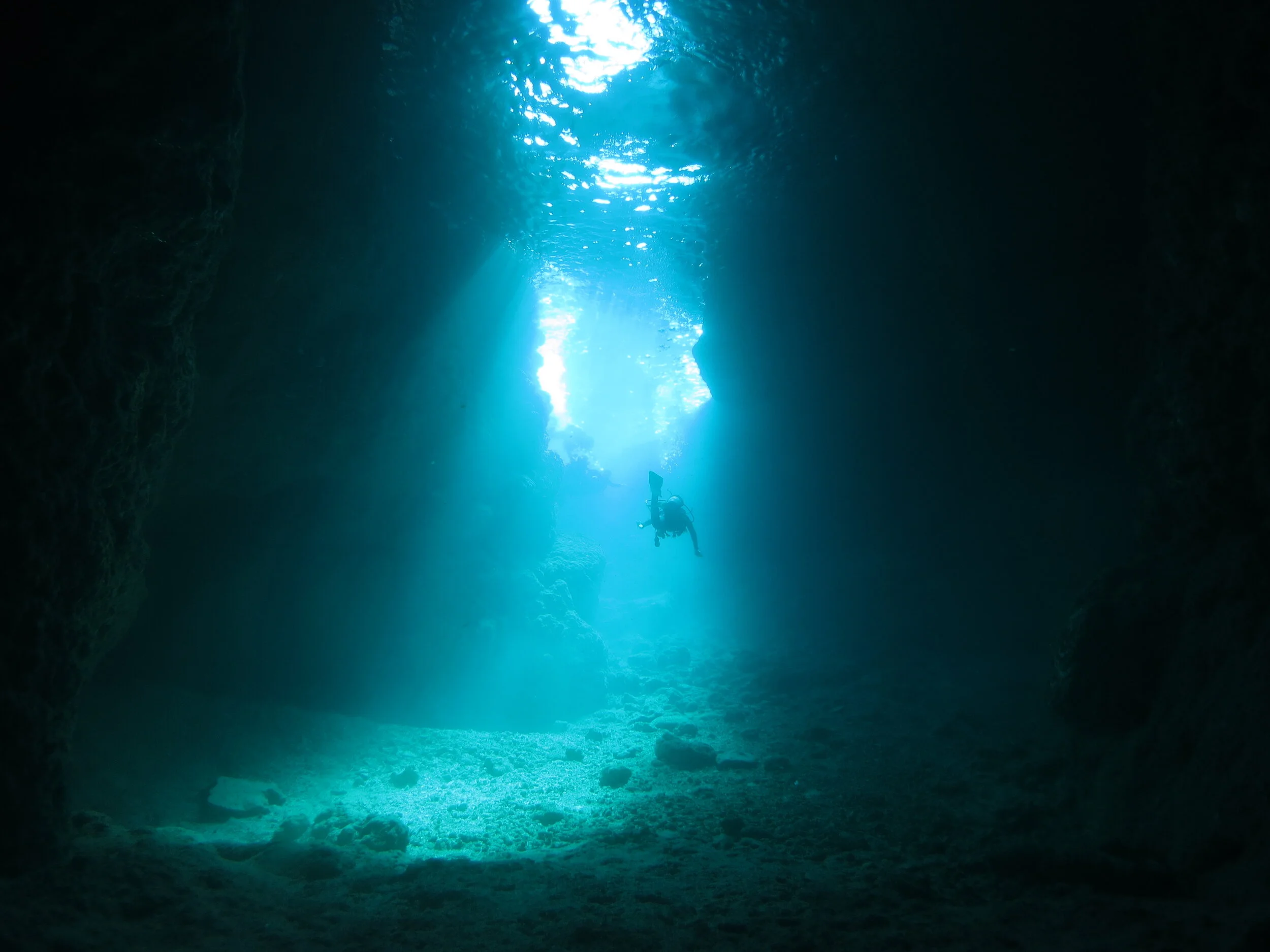 Blue cave (11).JPG