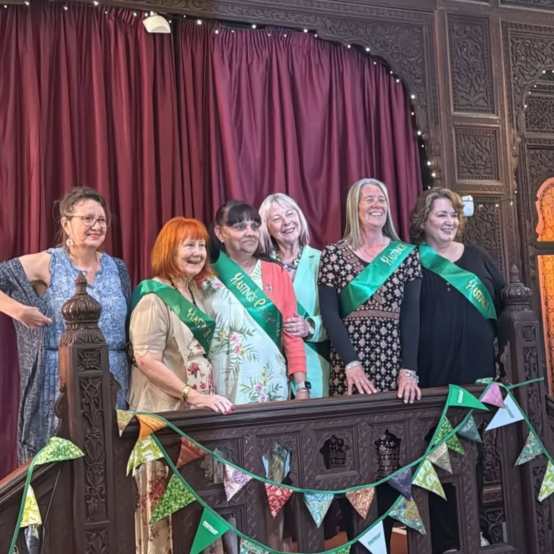 So happy to be part of the HVA  macmillan cancer support champions project with these fabulous ladies 
We had our launch event yesterday which was brilliant.

Comment here if you'd like to find out more....and maybe get involved yourself 

#hvamacmil