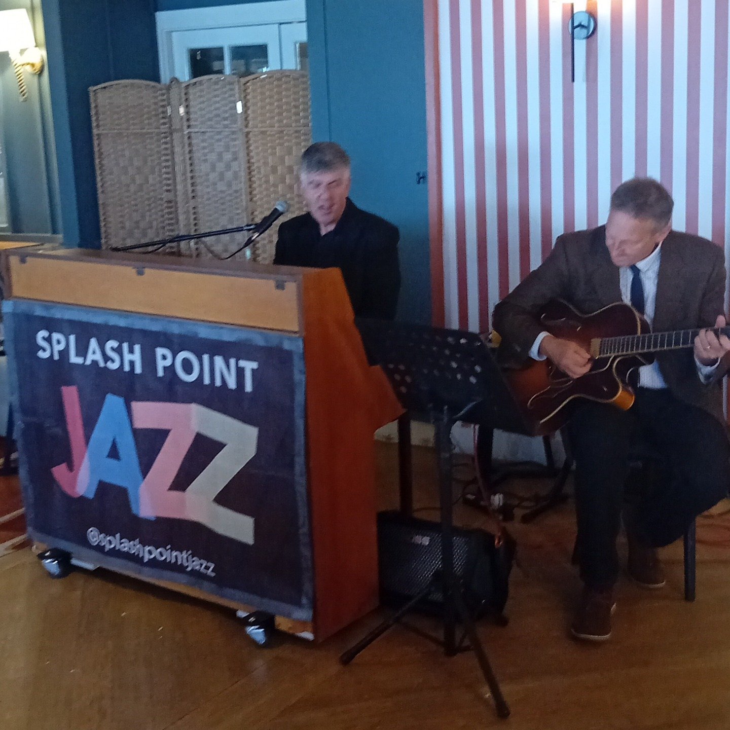 Had the most delightful lunch at the The @therelaiscoodenbeach Cooden Beach yesterday with my Sister and Niece.

Thank you to the brilliant staff here especially the F&amp;B Mananger James Cornford who honoured an old promise from a former manager an