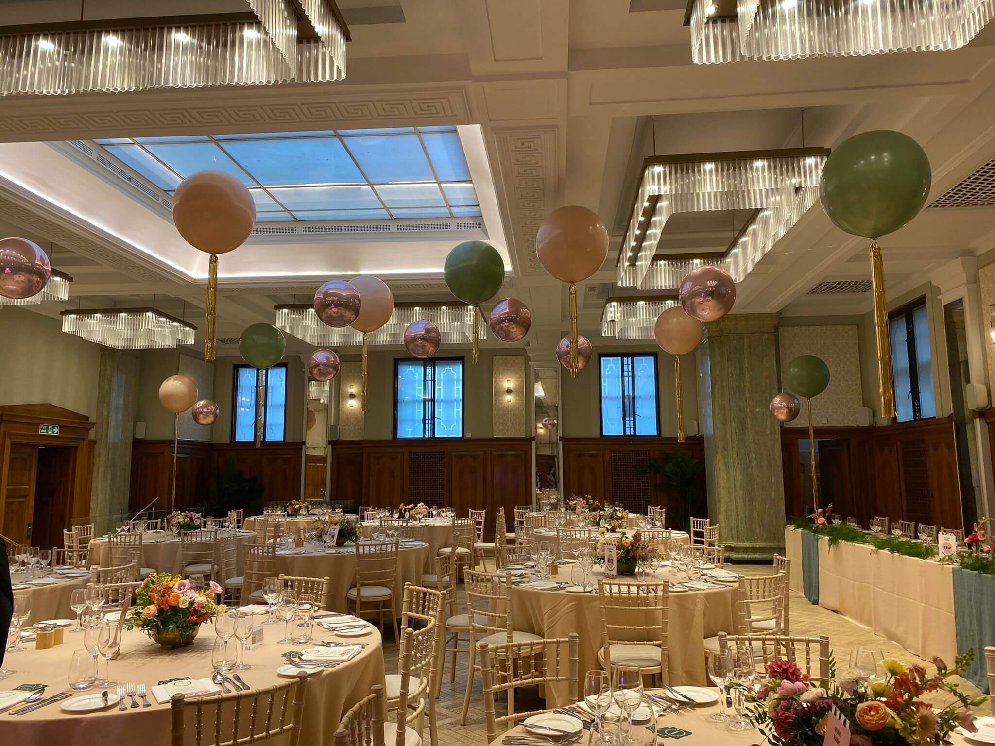 ceiling_decor_wedding_balloon_lantern_pelhamhouse