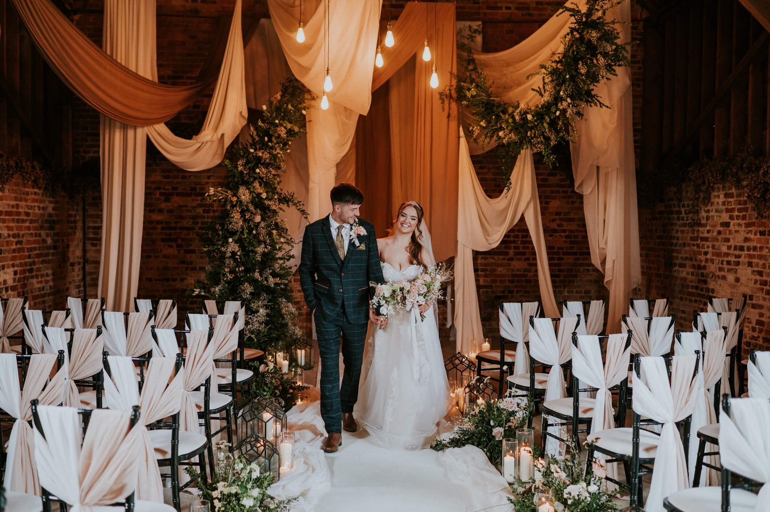 Organic_draping_wedding_bysshee court barn.jpg