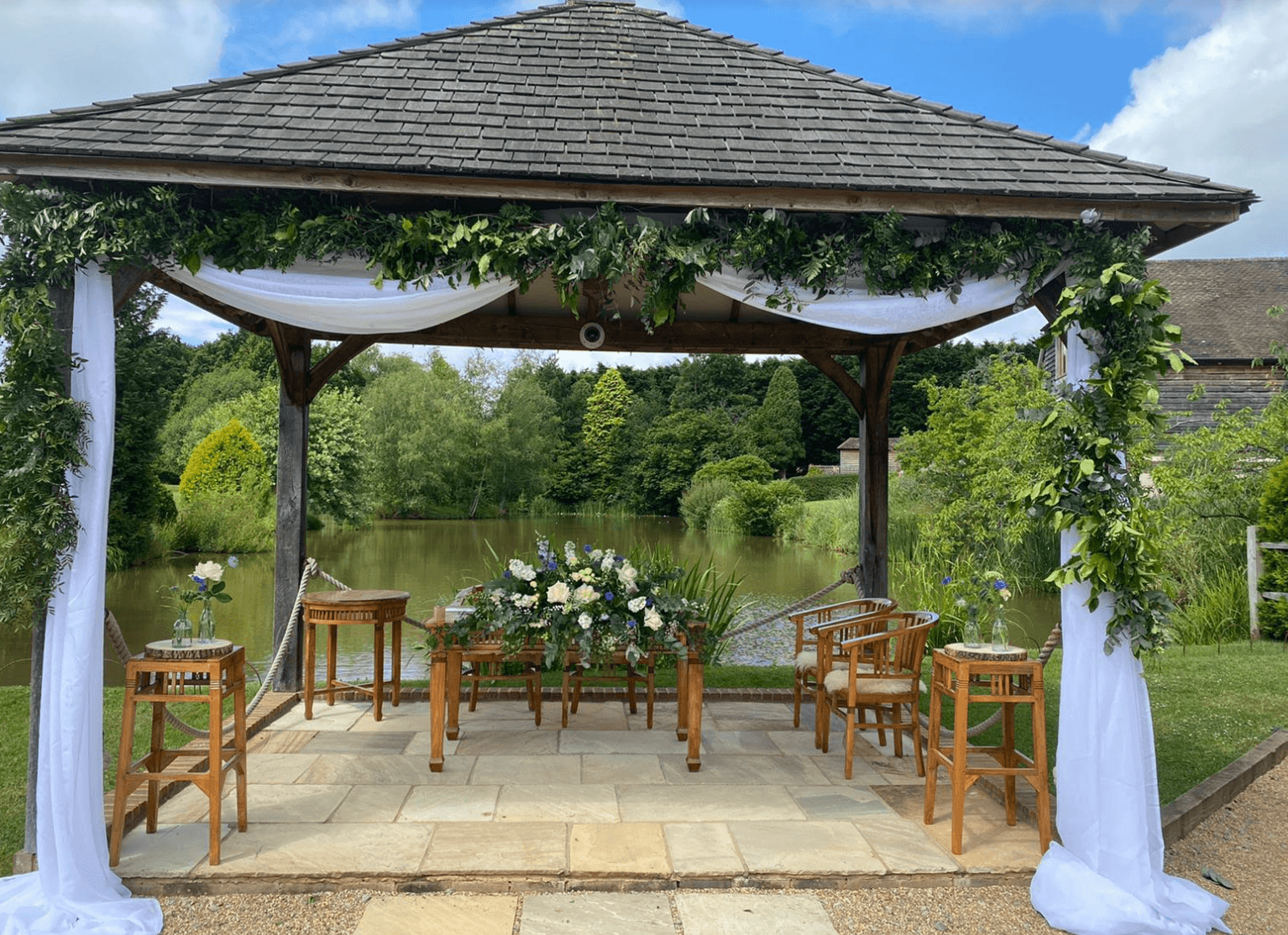 brookfieldpark_outside_ceremony_draping_fauxflorals.png