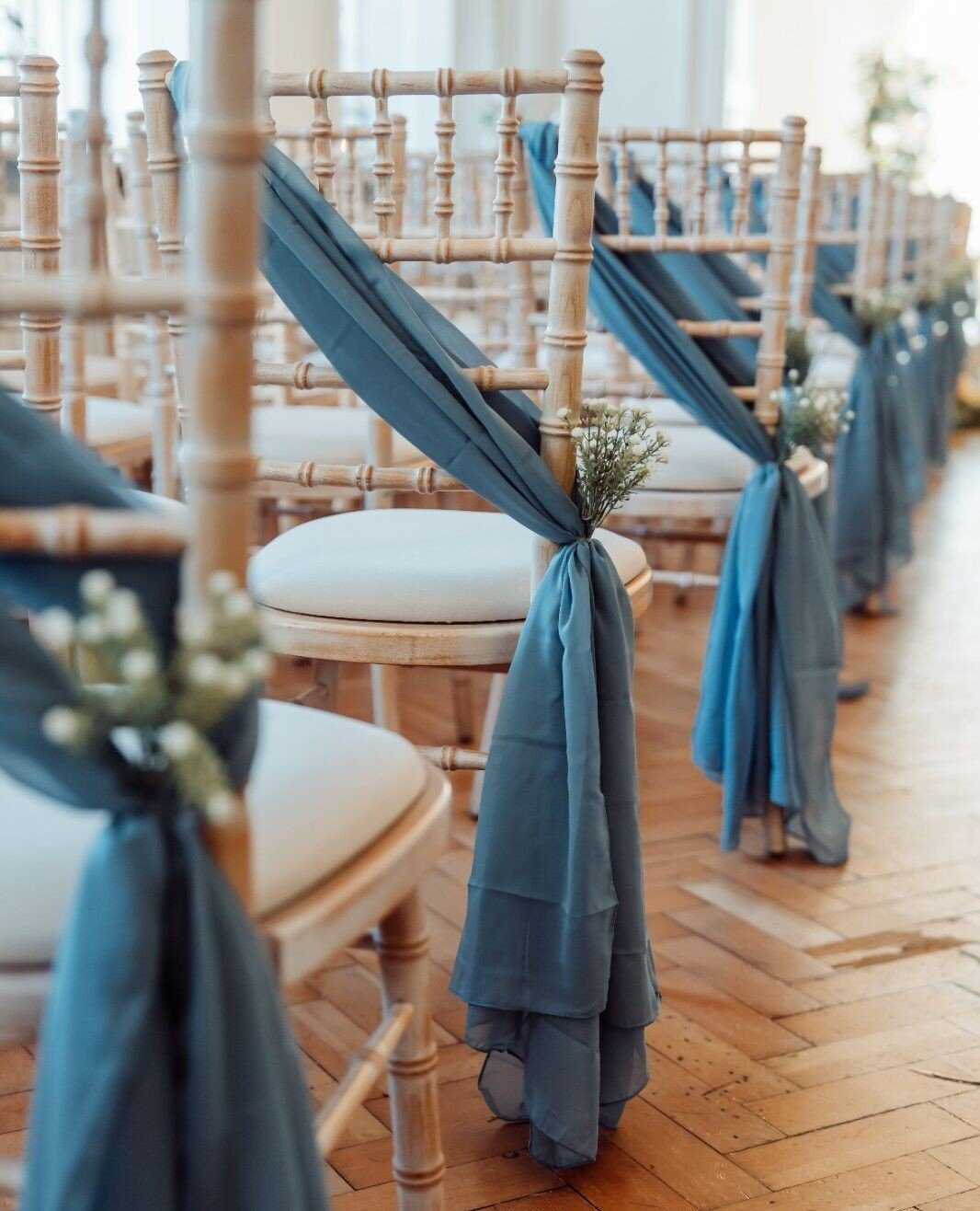 Let's talk chair sashes, from colours to the many different ways they can be tied they're a great way to line the ceremony aisle or add a pop of colour to your venue or even if you need to disguise some chairs that aren't quite to your taste!⁠
⁠
Phot