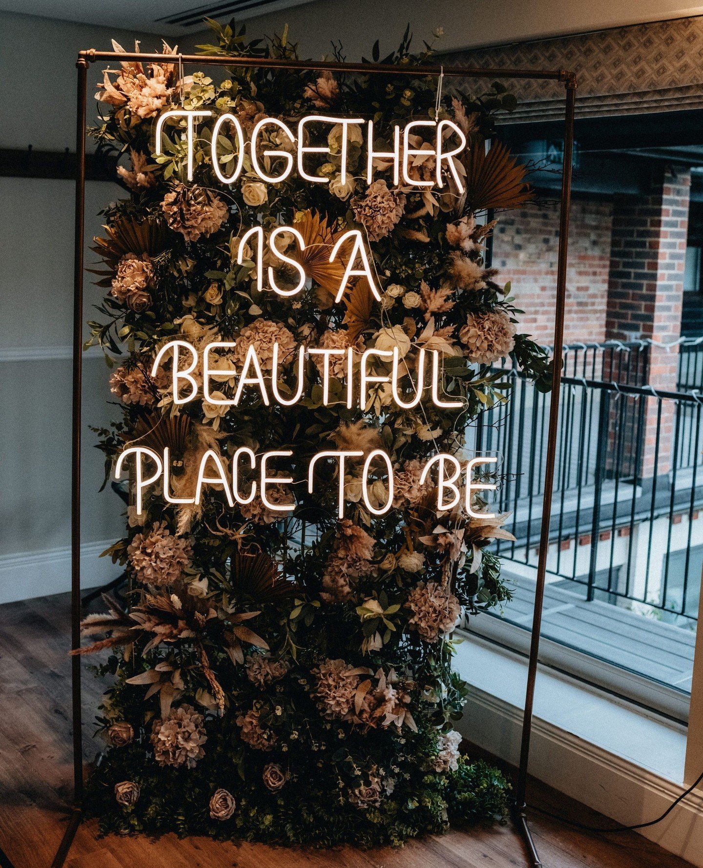 We love a neon sign as a focal point at a wedding or event. Making a great photo opportunity for guests too. Take a look on our website for other neon sign options you could have.⁠
⁠
Photograohy by @jacobmalinskiphoto⁠
⁠
.⁠
.⁠
.⁠
.⁠
.⁠
.⁠
.⁠
⁠
#luxur