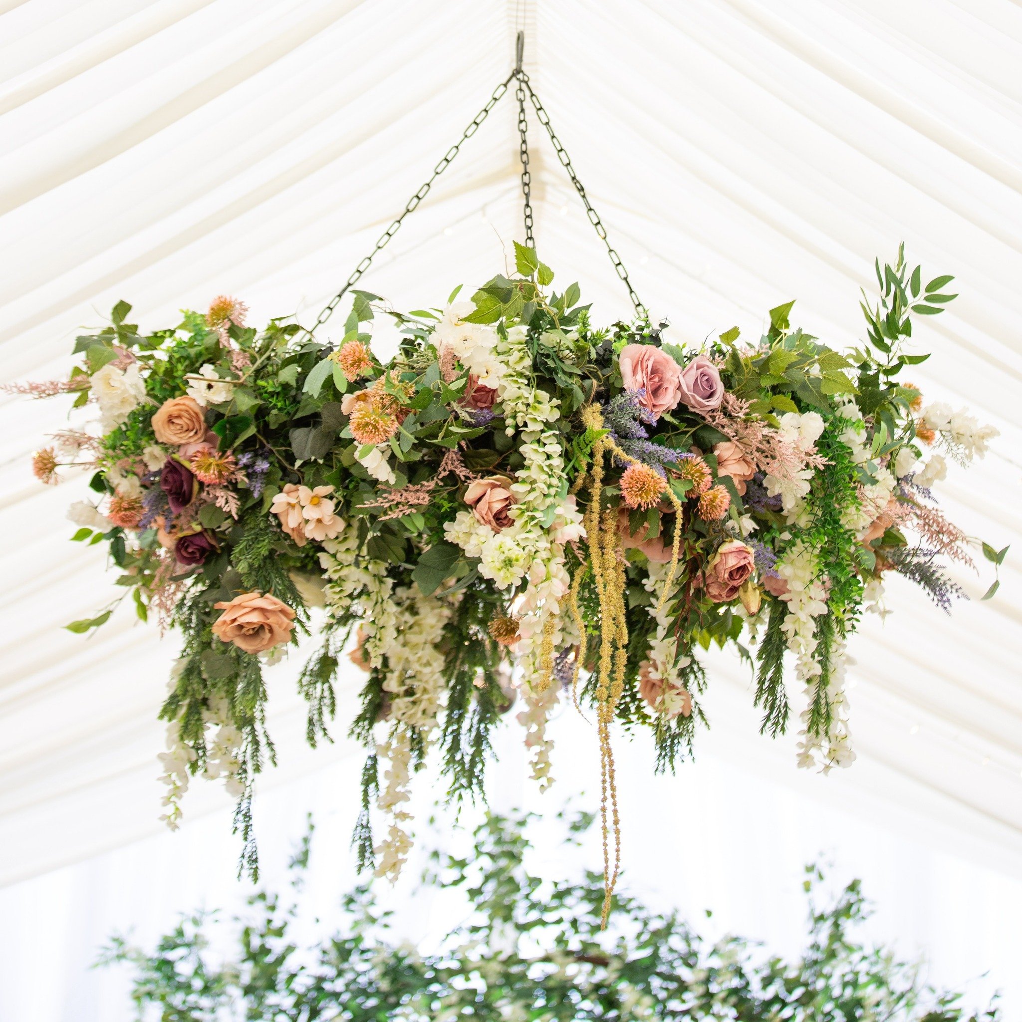 Just one example of our popular faux floral chandeliers 💕🌿 

Photographed on our styled shoot by @jo_sweeney_photography 

Venue: @burningfold

Photographer: @jo_sweeney_photography

Florist: @budandflower_
Dresses: @thebrideshop54
Models @jongreen