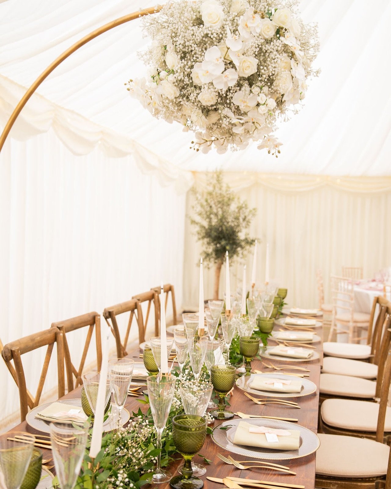 We hope you&rsquo;ve had a fab bank holiday if it&rsquo;s got you thinking about your wedding or event reach out to us and let&rsquo;s get the ball rolling! 

Venue: @burningfold
Photographer: @jo_sweeney_photography
Florist: @budandflower_
Dresses: 