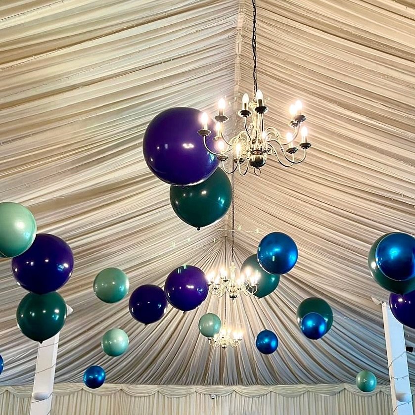 If there&rsquo;s one way to make a statement at your wedding or event if with a balloon ceiling 🎈

It never fails to look amazing and bring in that wow factor! 

Venue @seldenbarns

Thinking about how to style your chosen venue? Reach out to us for 