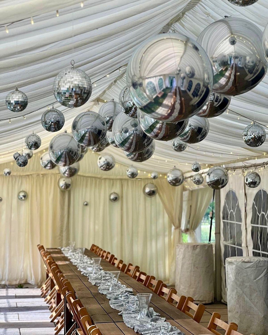 Such a fab way to make a statement, our balloon ceiling really add that extra something special to any event space.