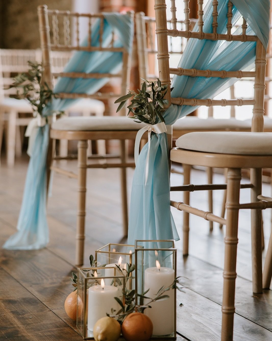 The beautiful wedding of Mr and Mrs Reeves, with a theme inspired by the Mediterranean with hints on pastel blues. 

Captured perfectly by @nadinelorettaphotography 

Venue @cissbury_